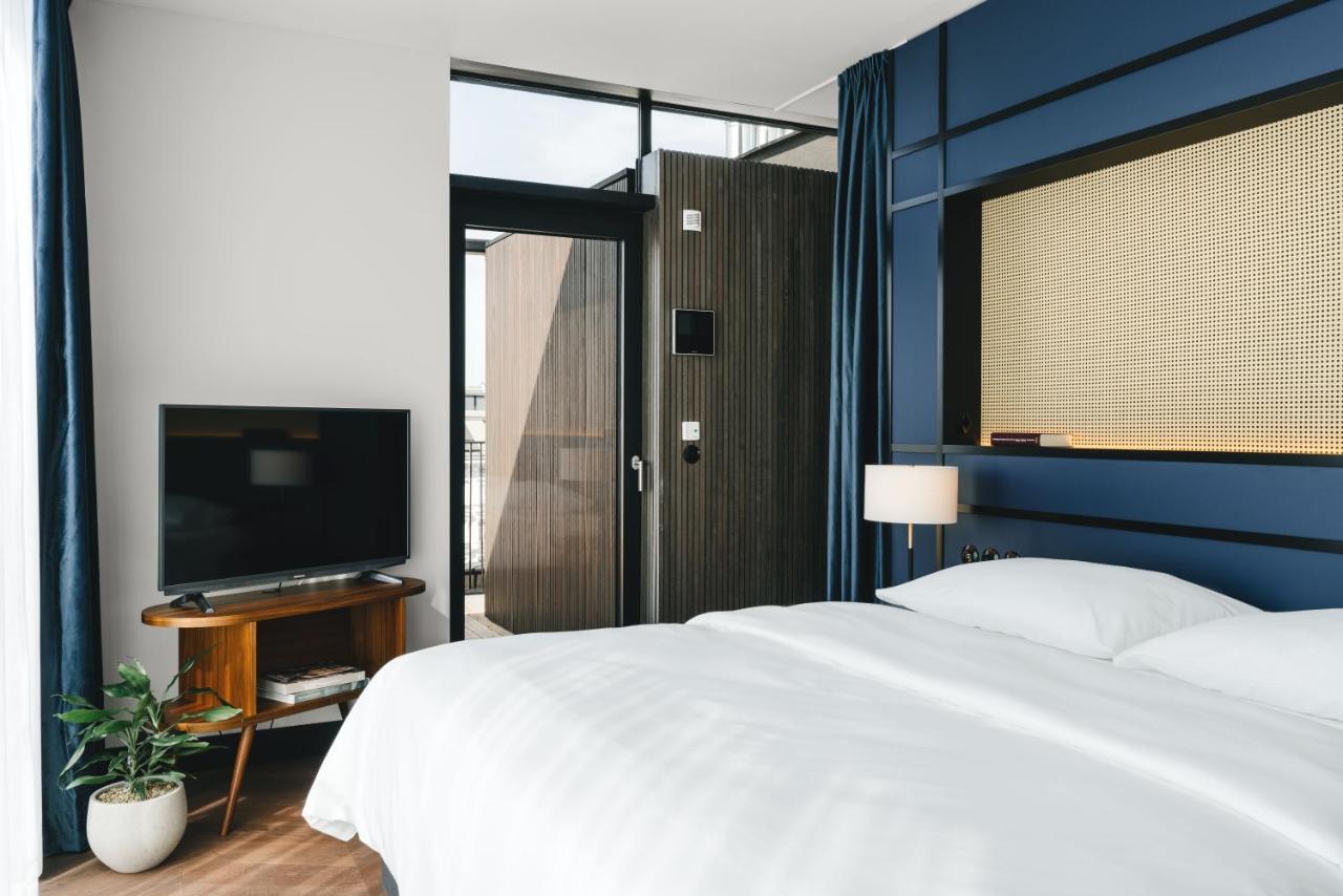 Suite City View
