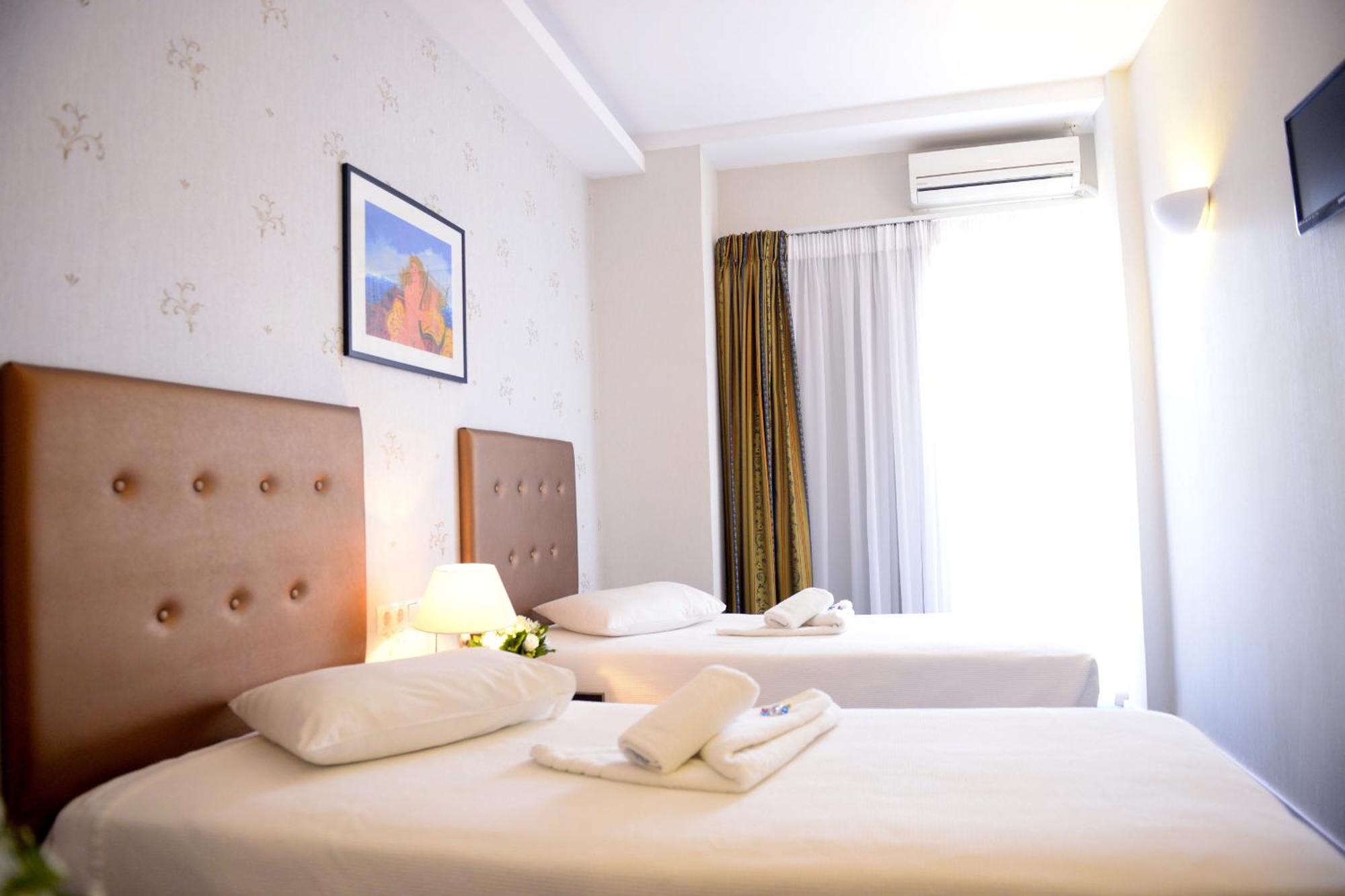 Double or Twin Room Extra Bed