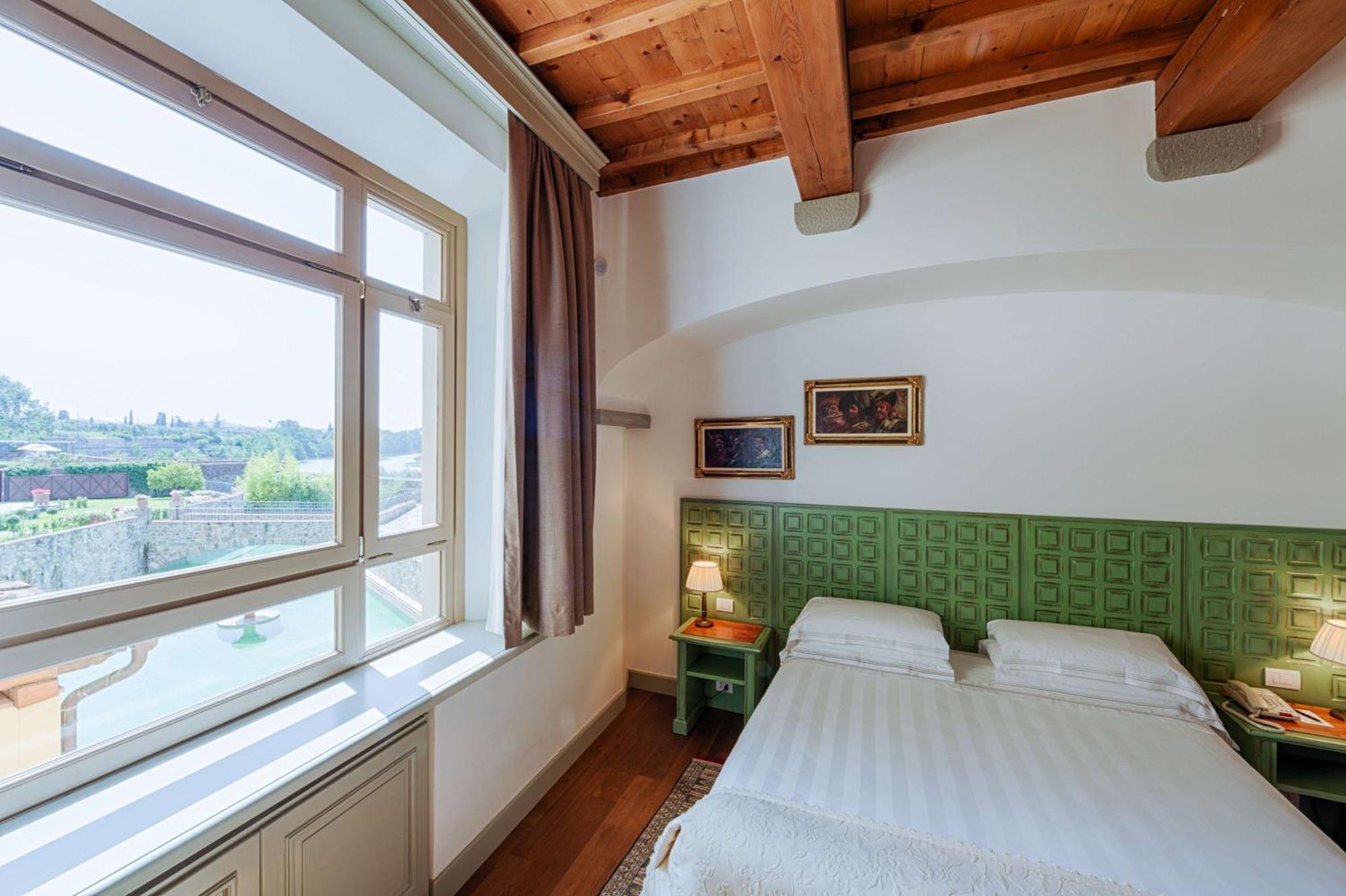 Superior Double Room River View