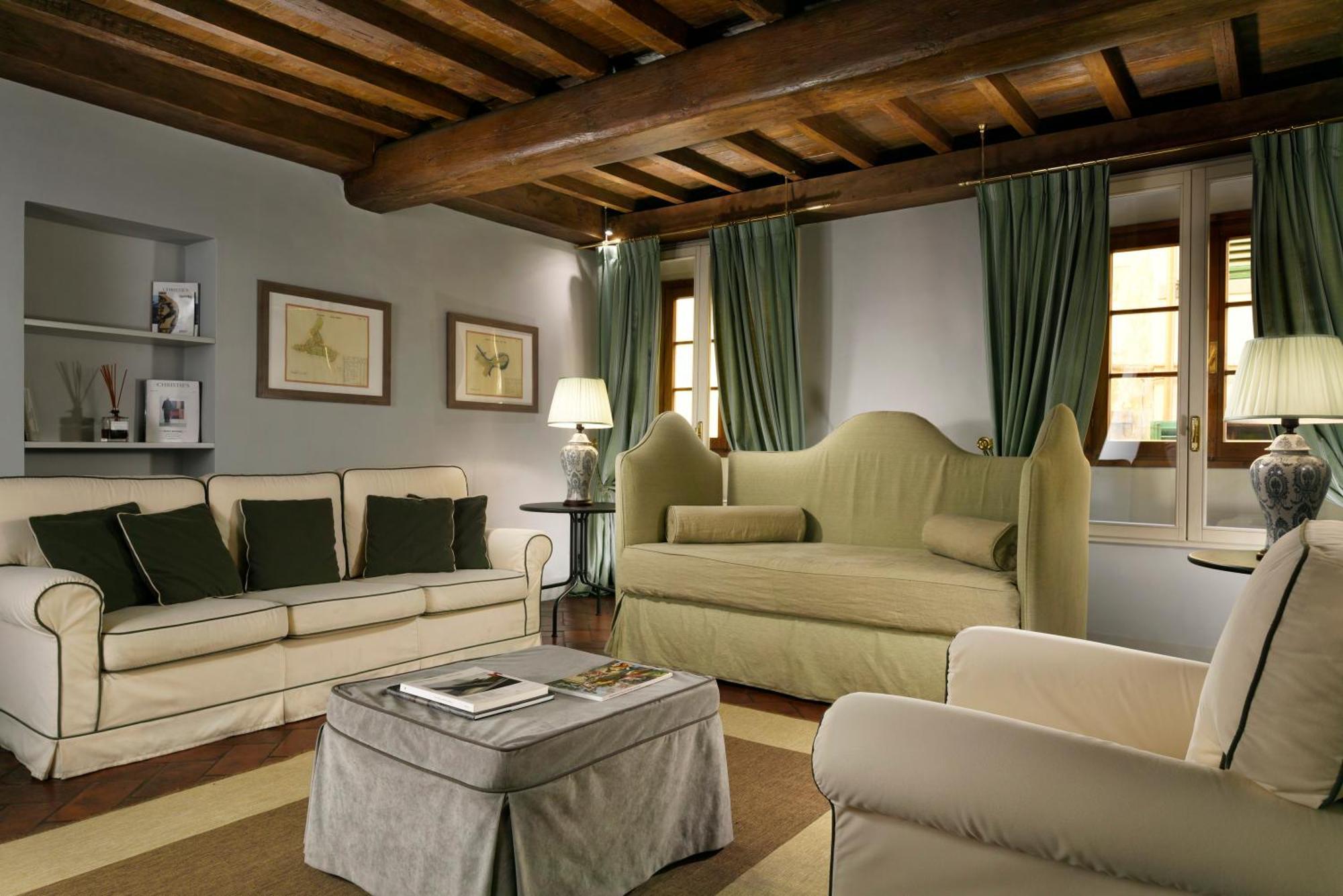 Luxury One-Bedroom Apartment