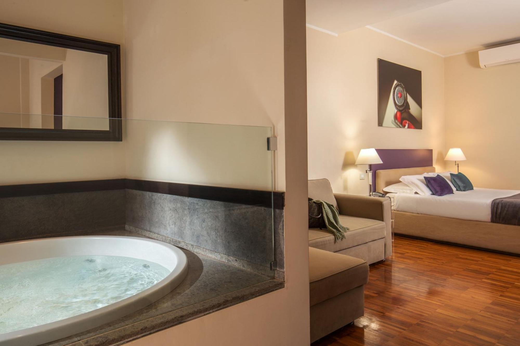 Suite Spa Bath