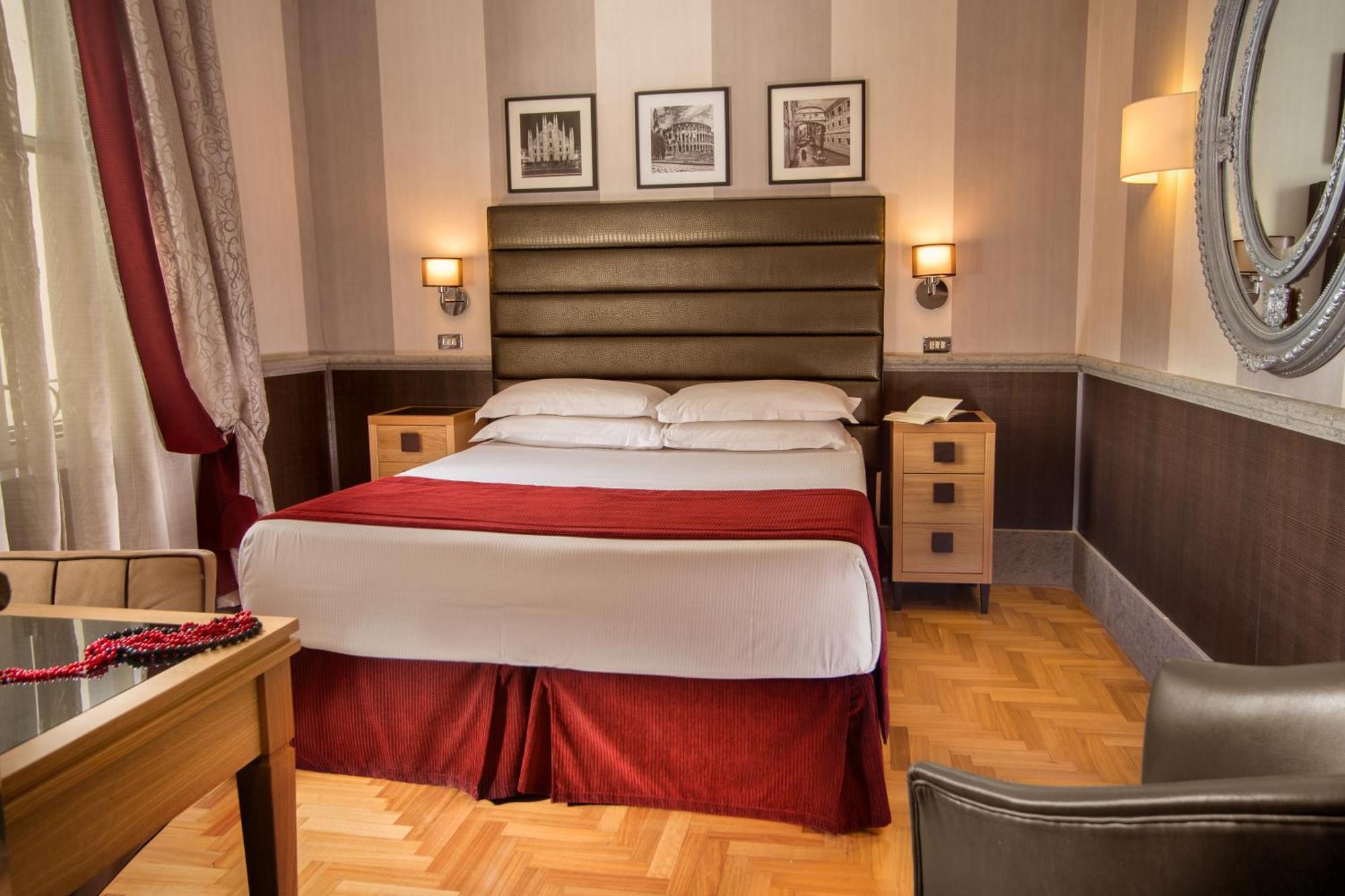 Deluxe Double or Twin Room