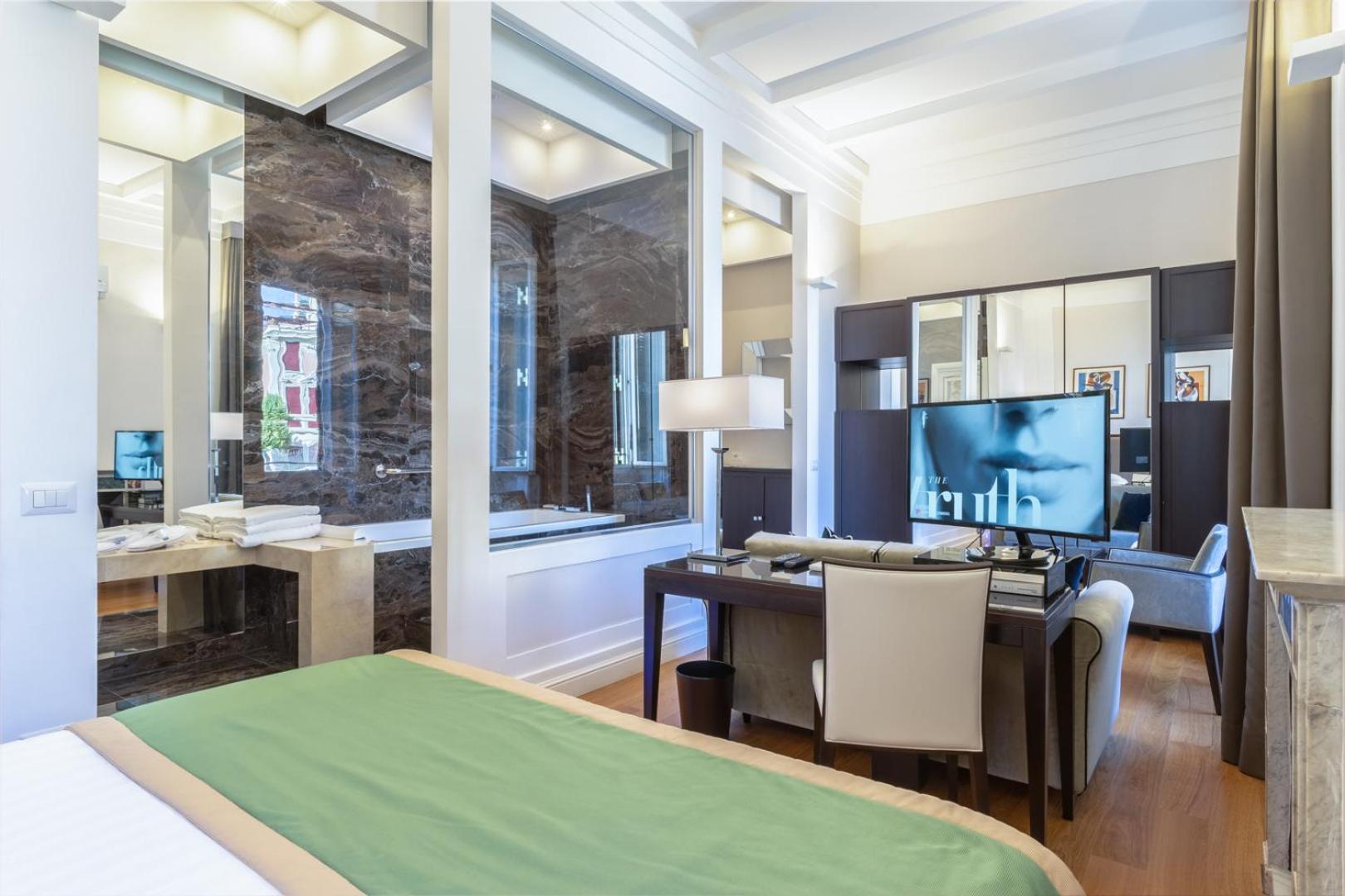 Triple Room City View
