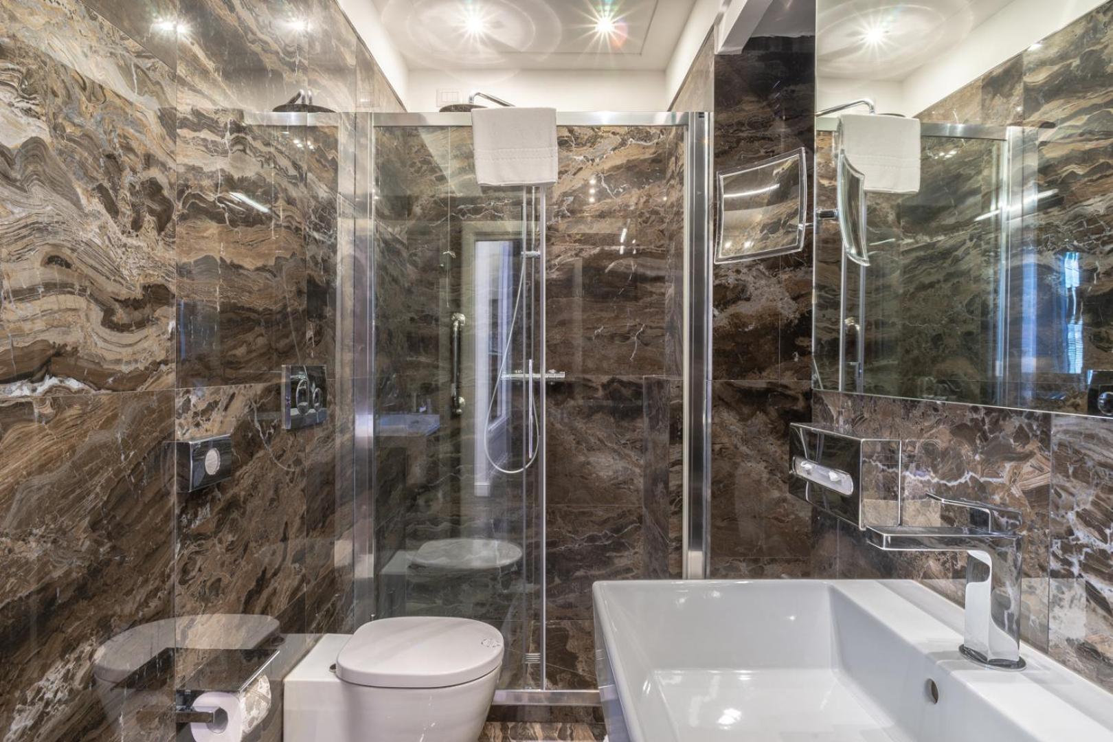 Triple Room City View