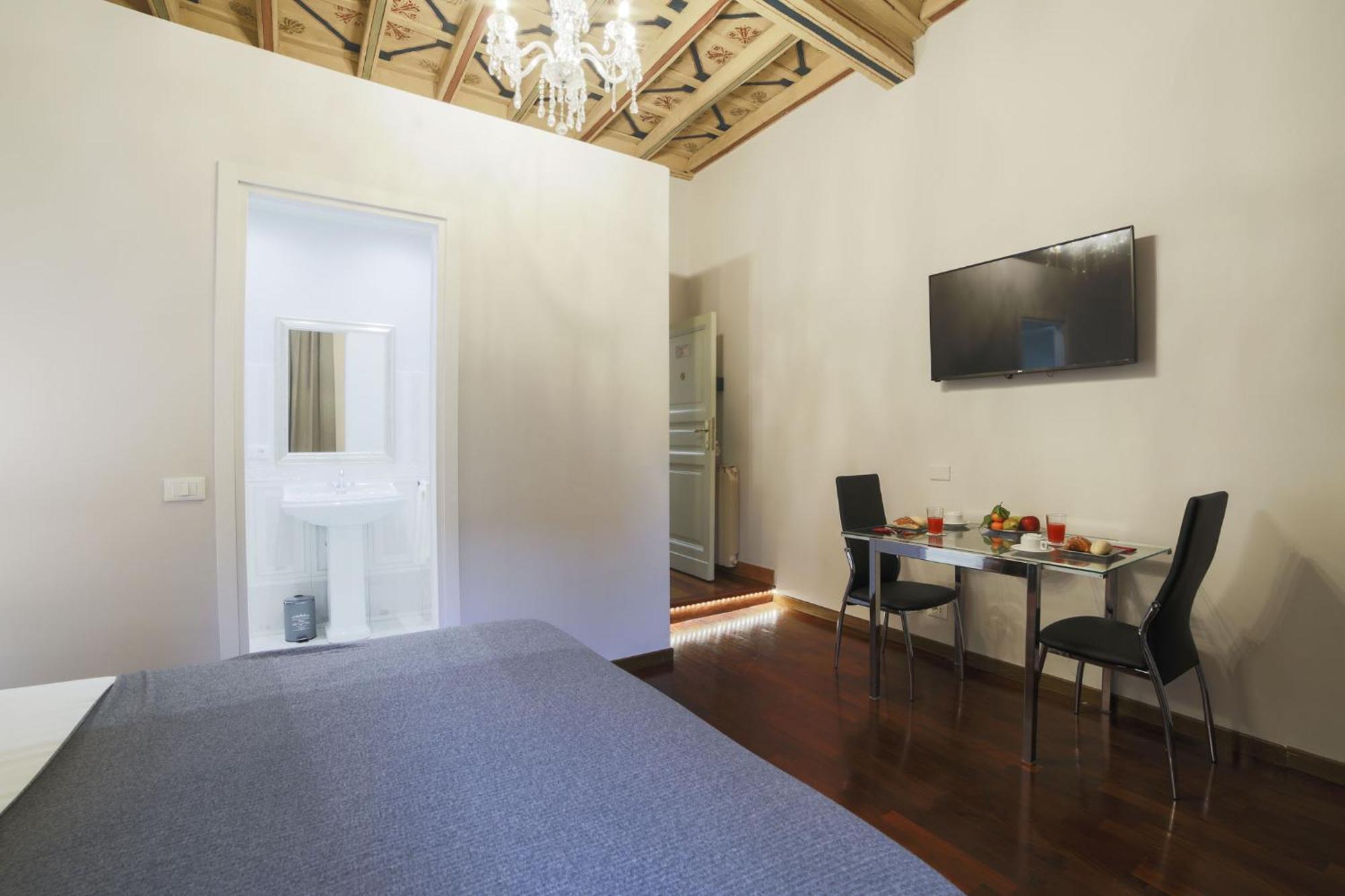 Large Double Room