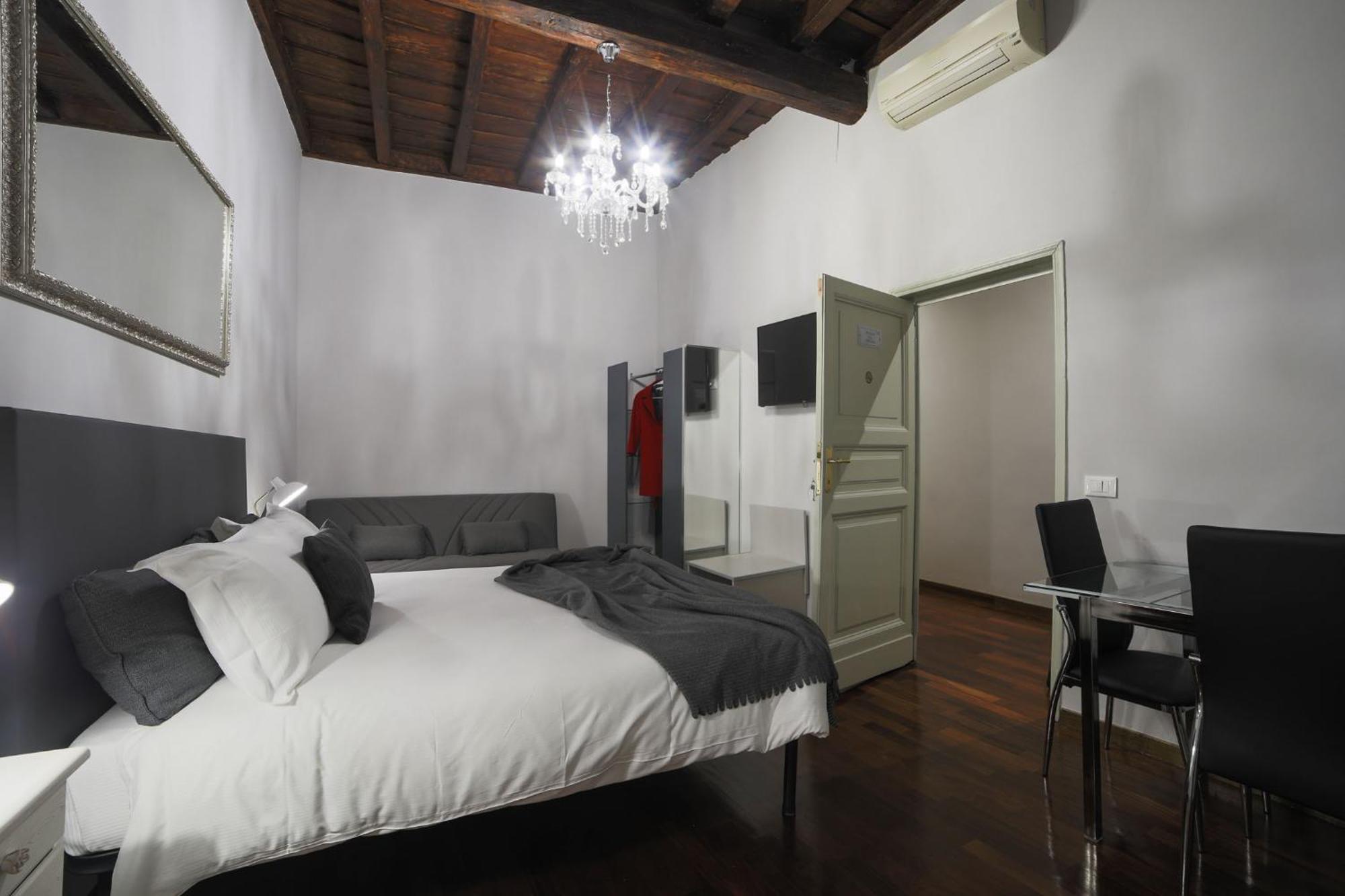 Large Double Room