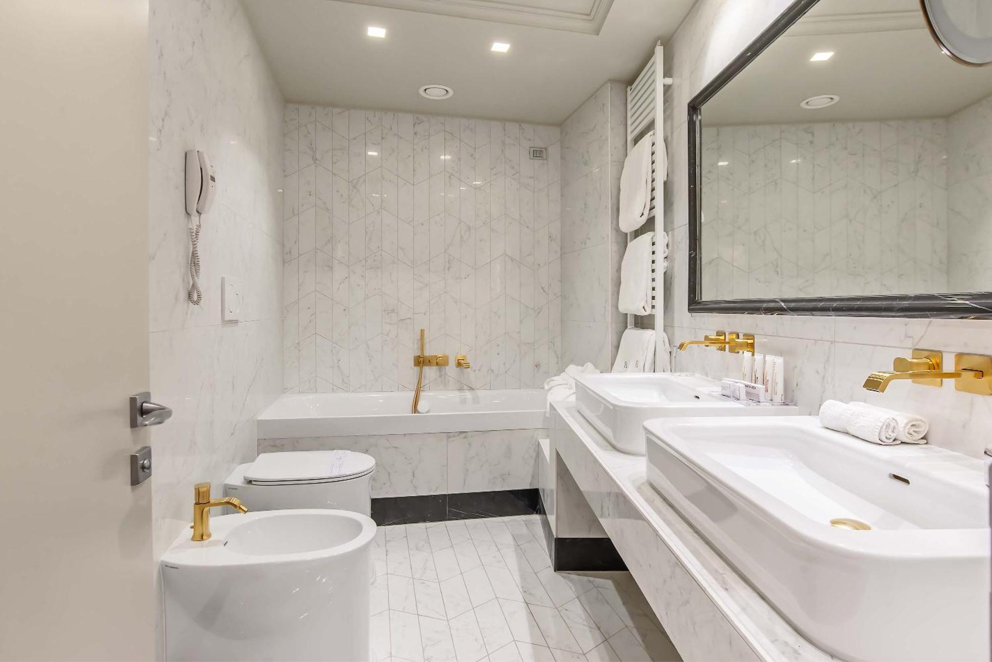 Luxury Family Suite