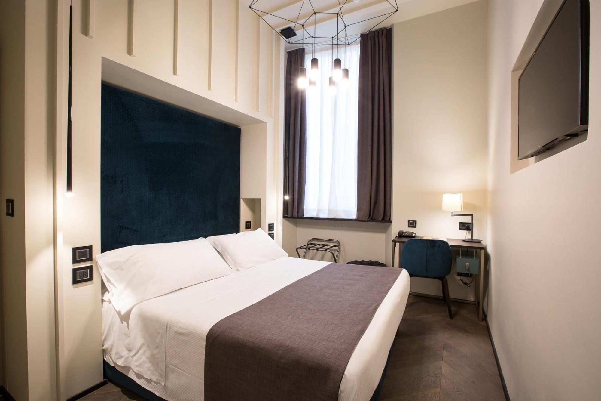 Premium Single Room