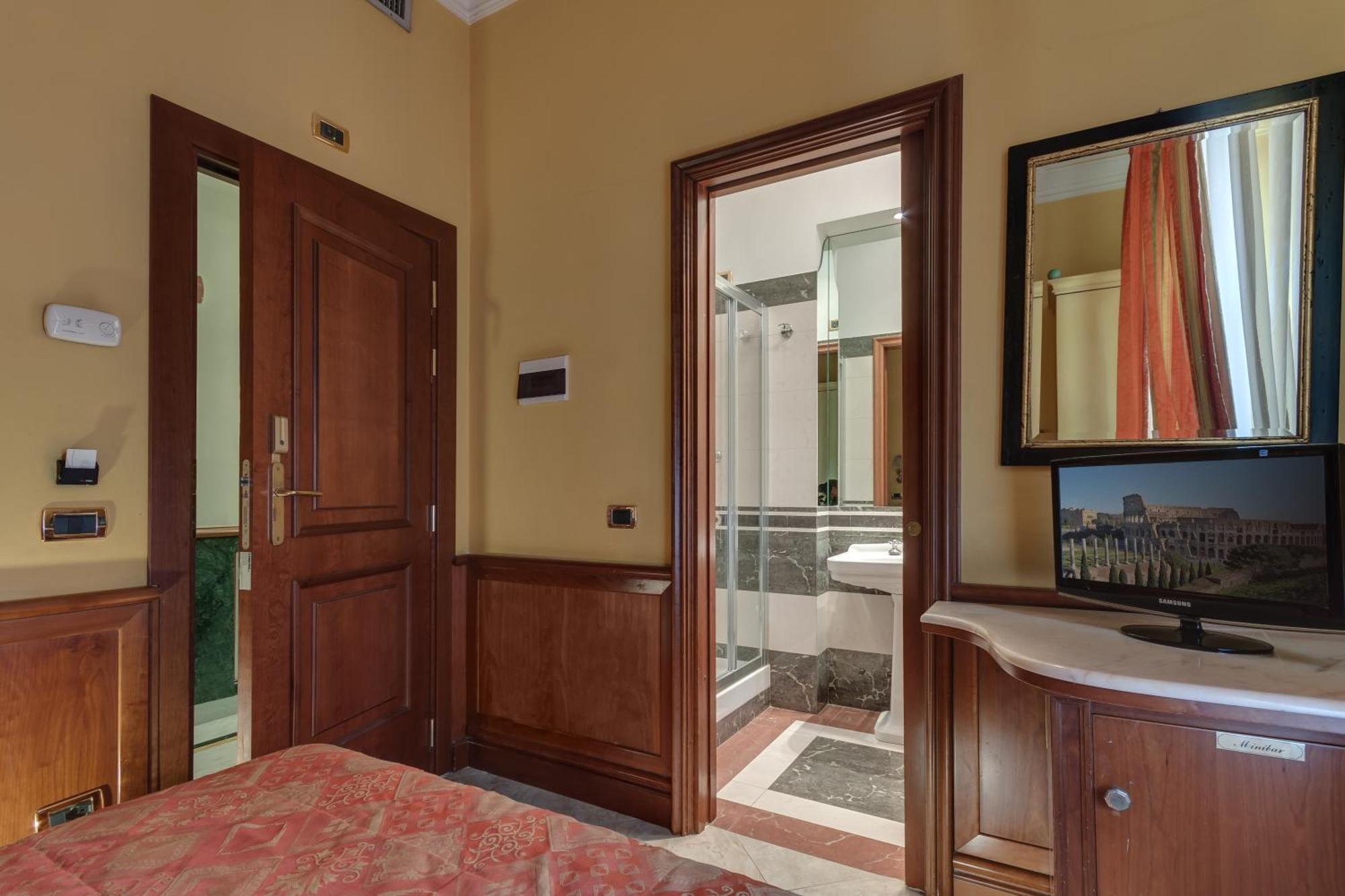Double or Twin Room Balcony