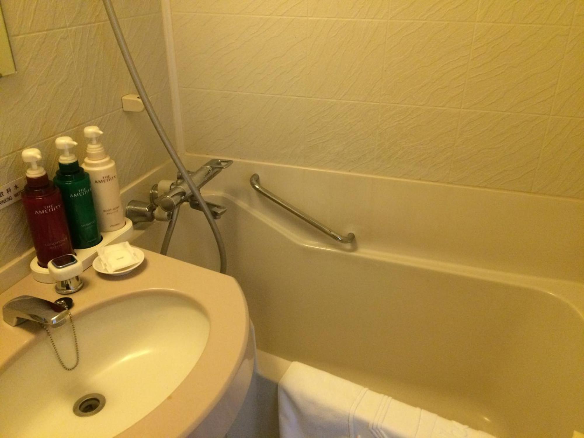 Single Room Smoking
