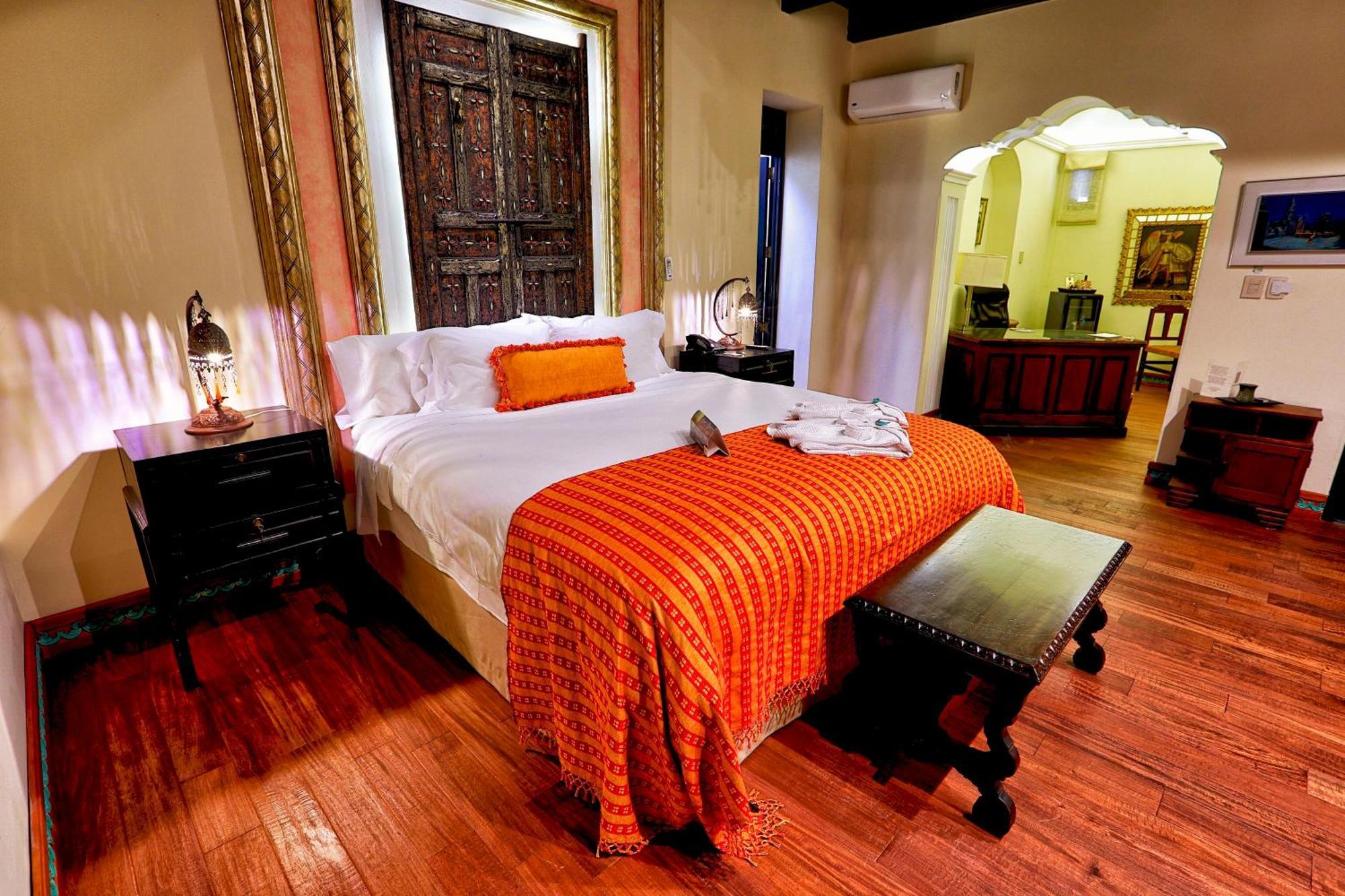 Superior King Room