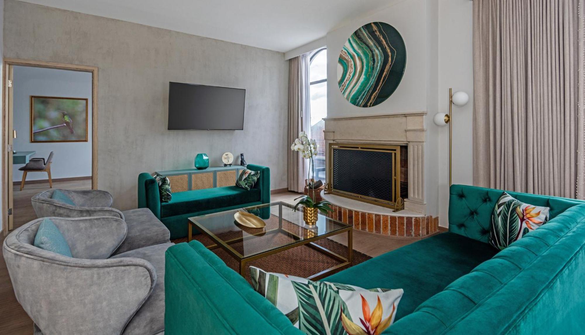 Penthouse Suite