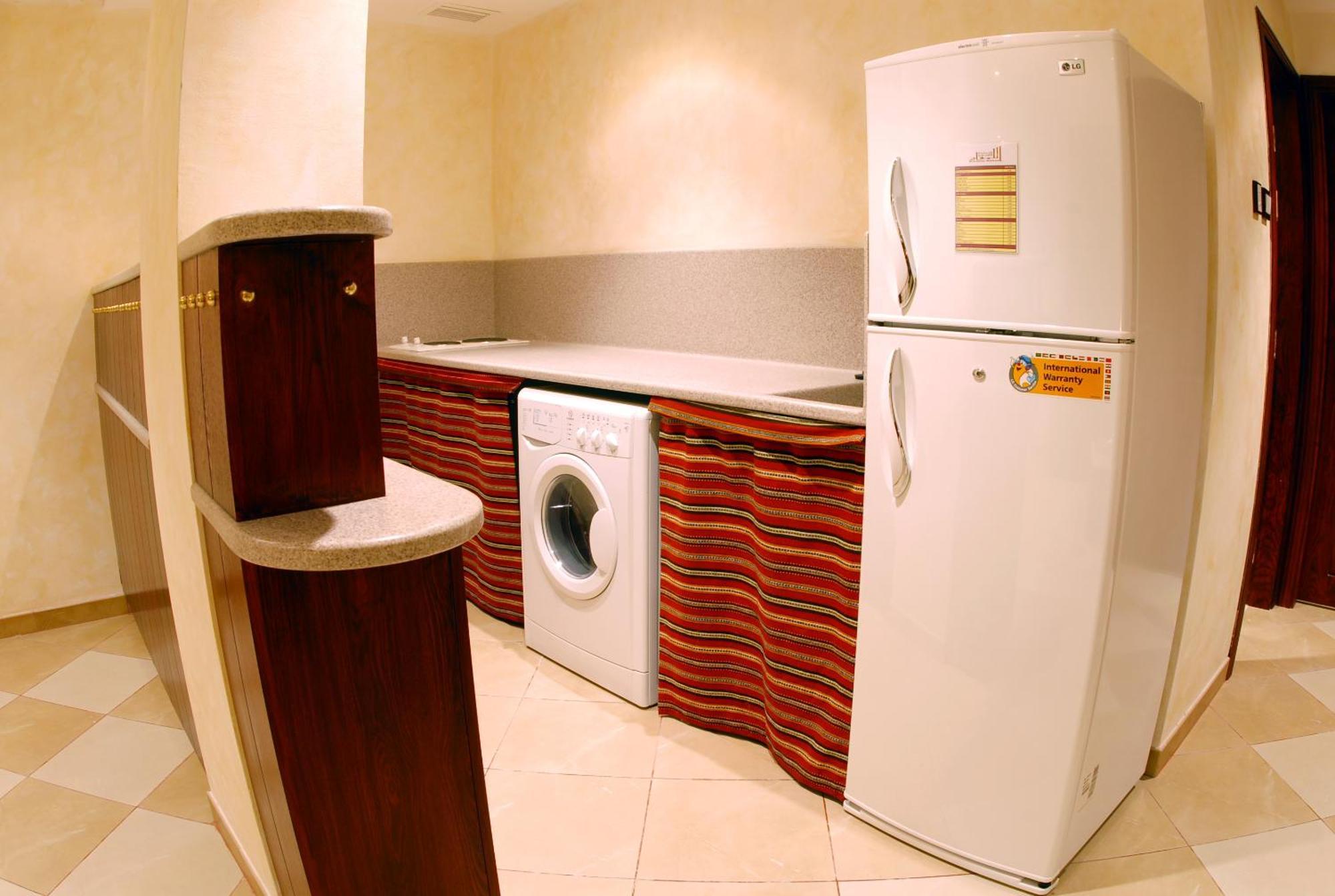 Deluxe Family Suite