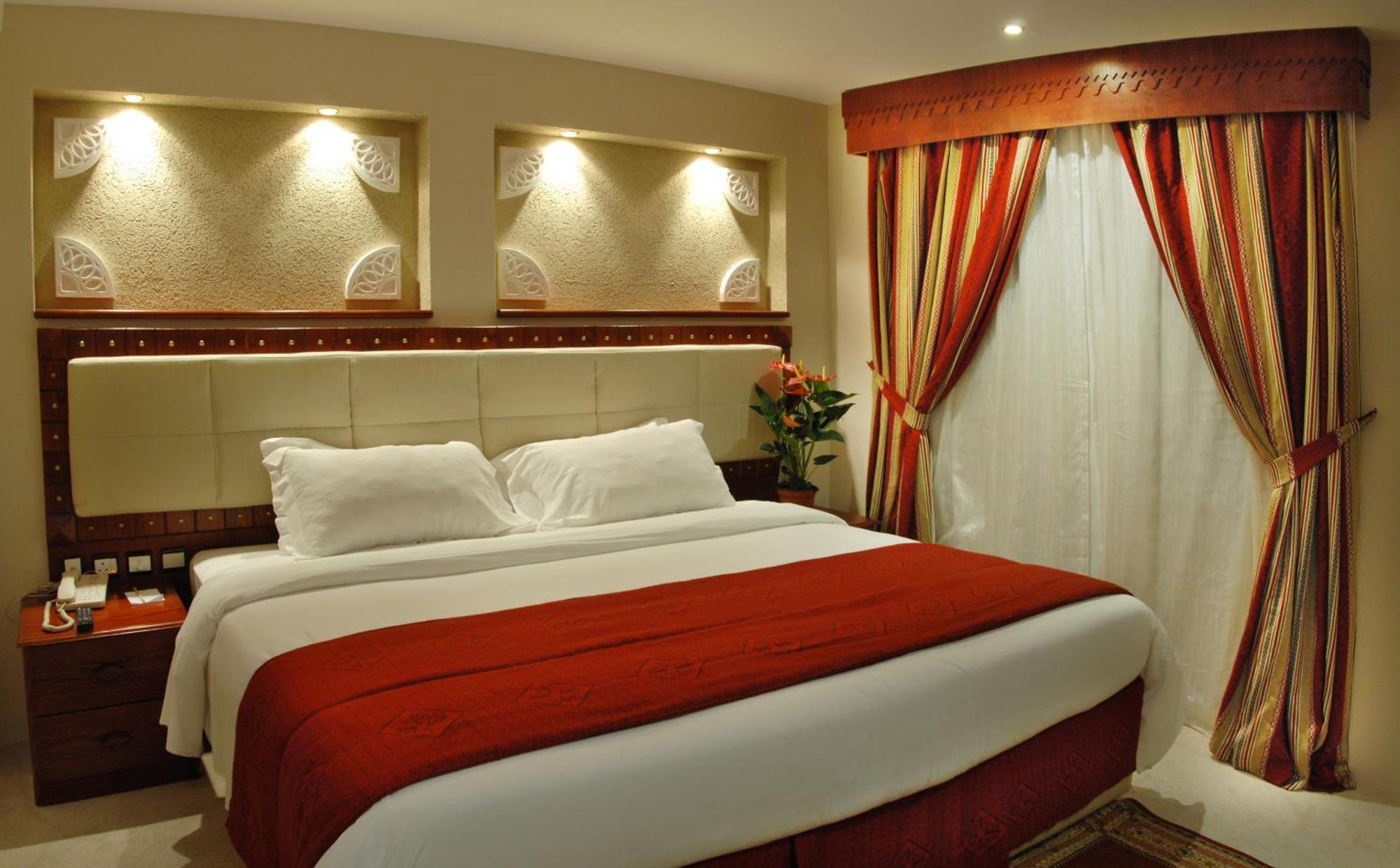 Deluxe Family Suite