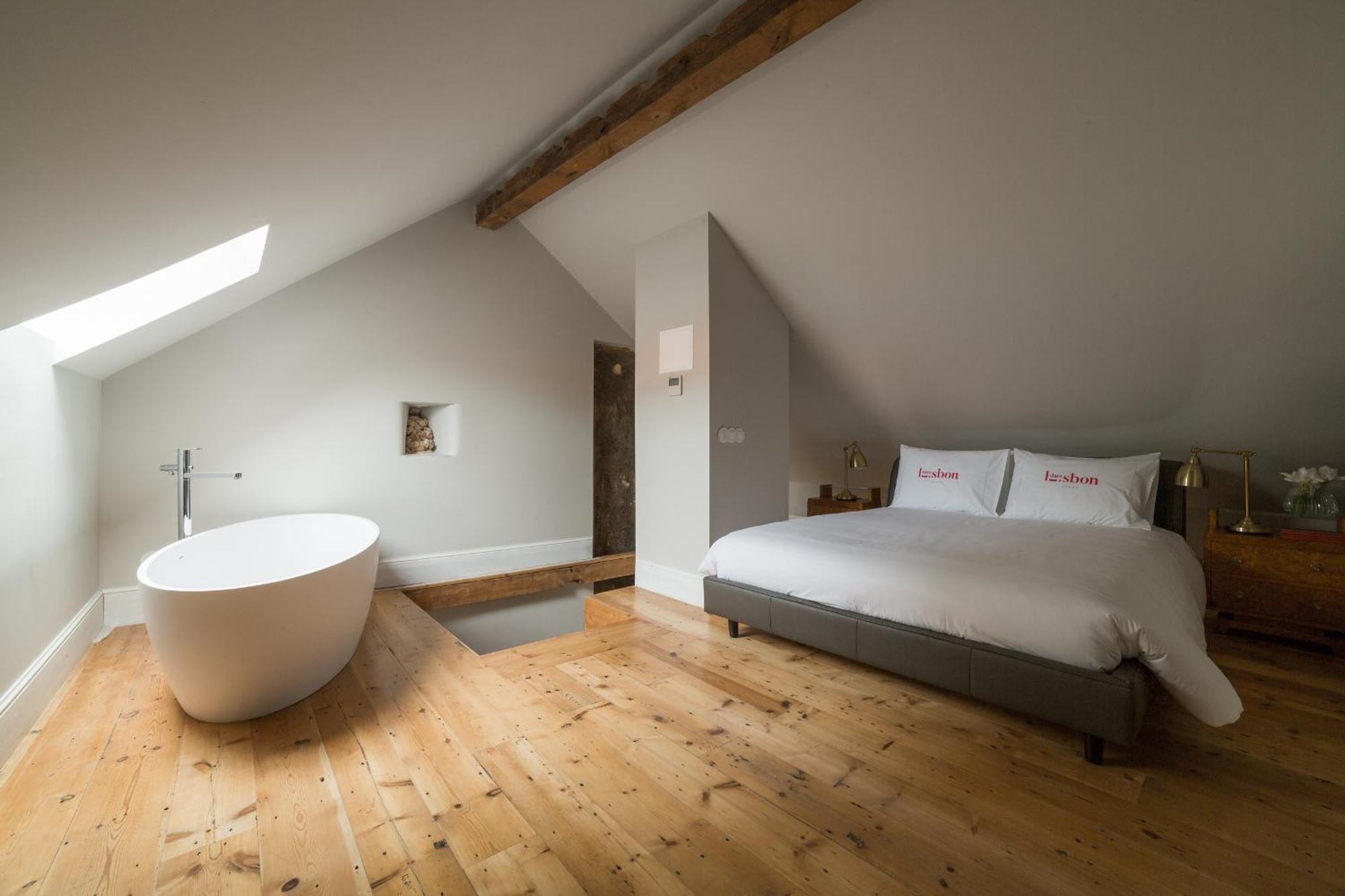 Deluxe Loft