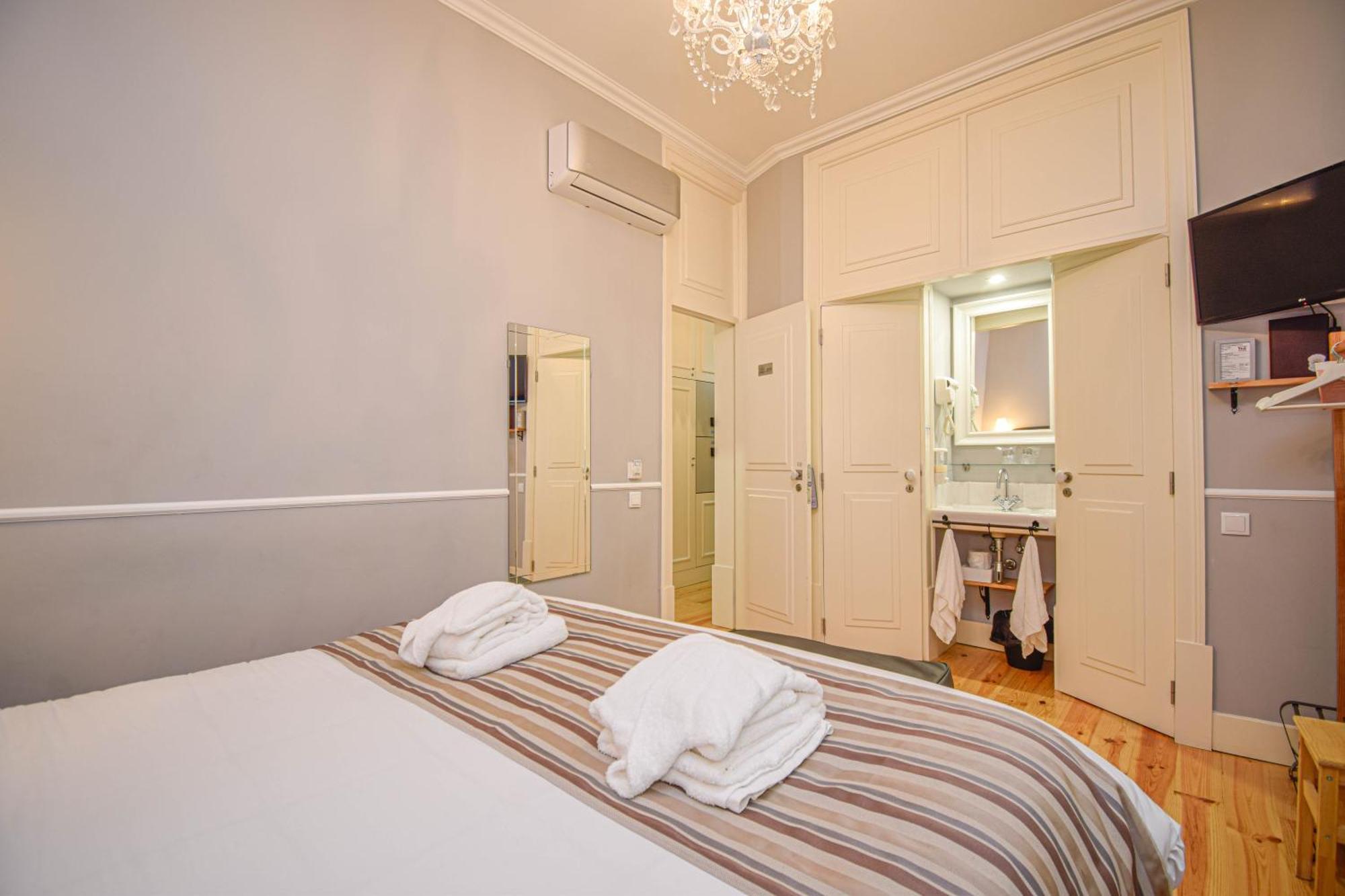 Deluxe Junior Suite