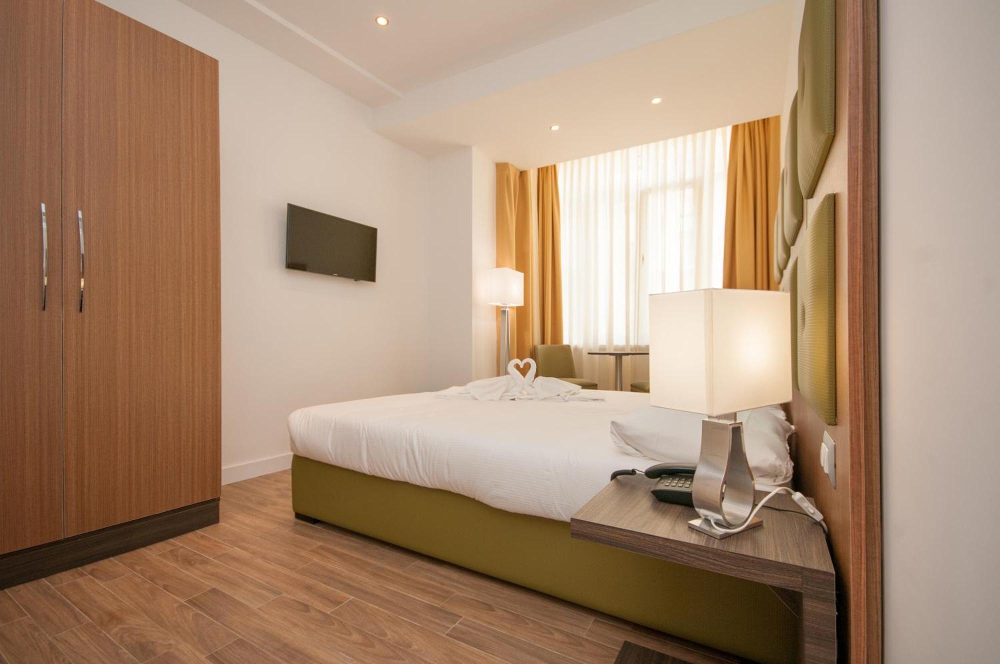 Two-Bedroom Suite