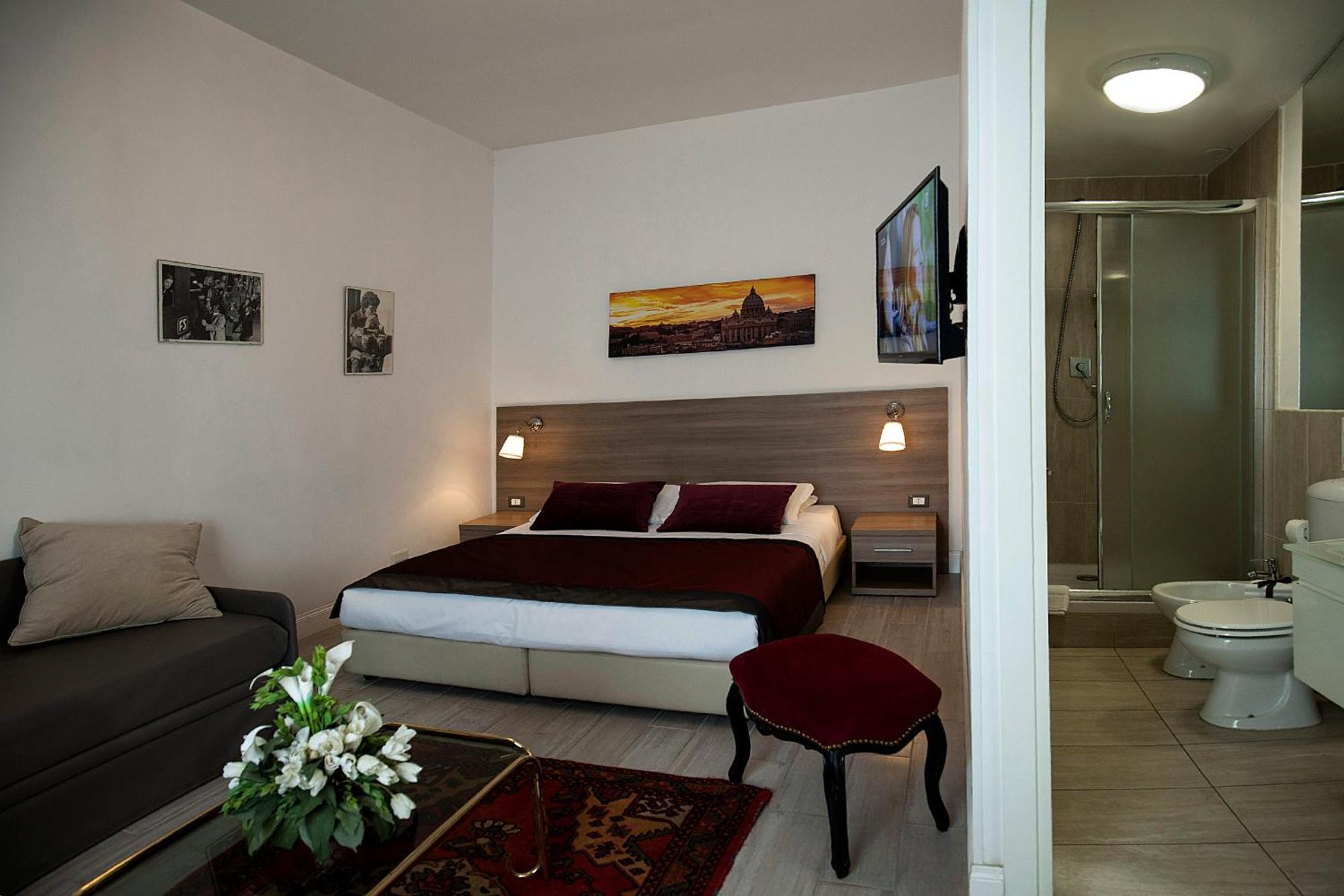 Triple Room