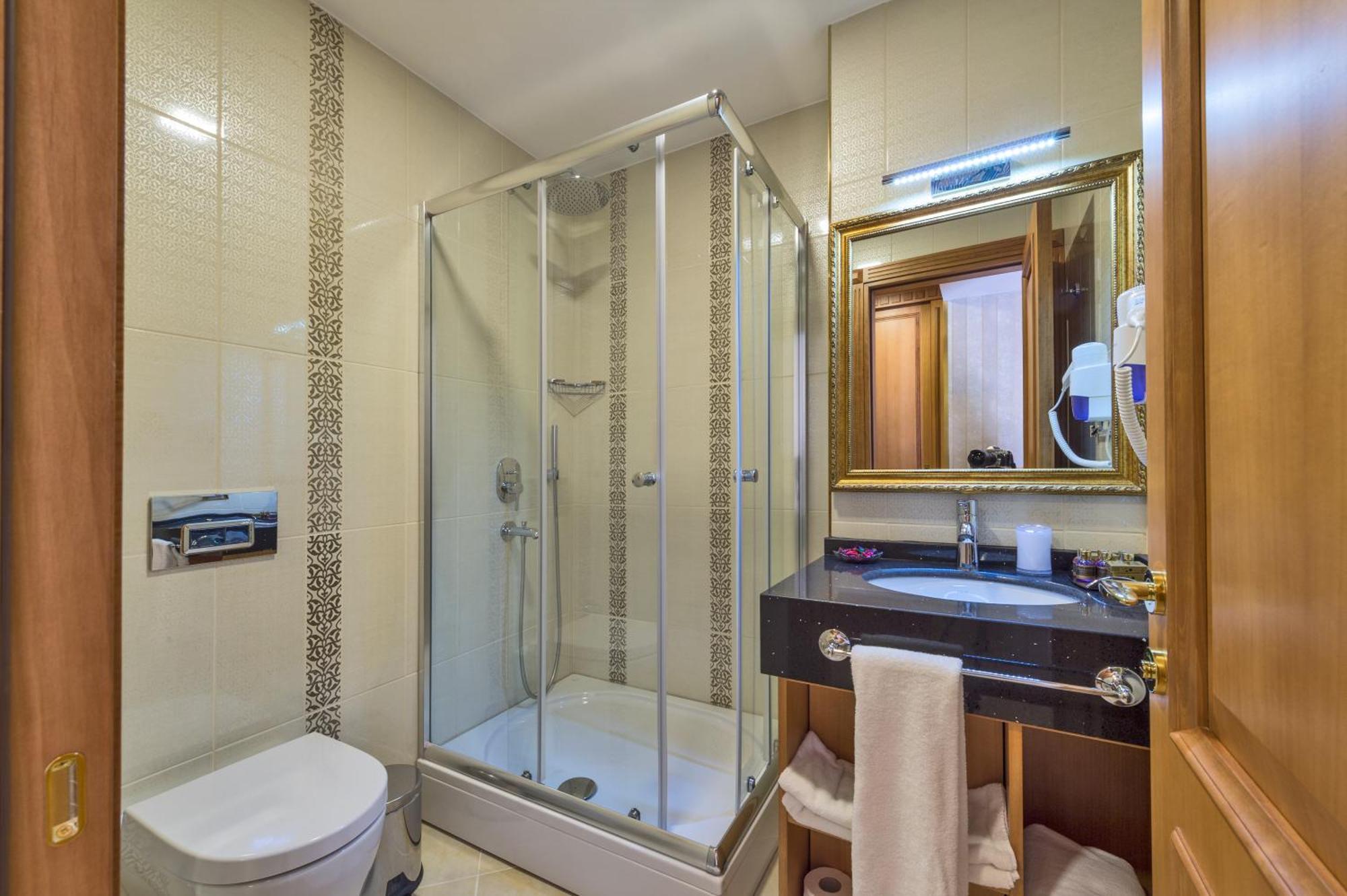 Two Connecting Double Rooms