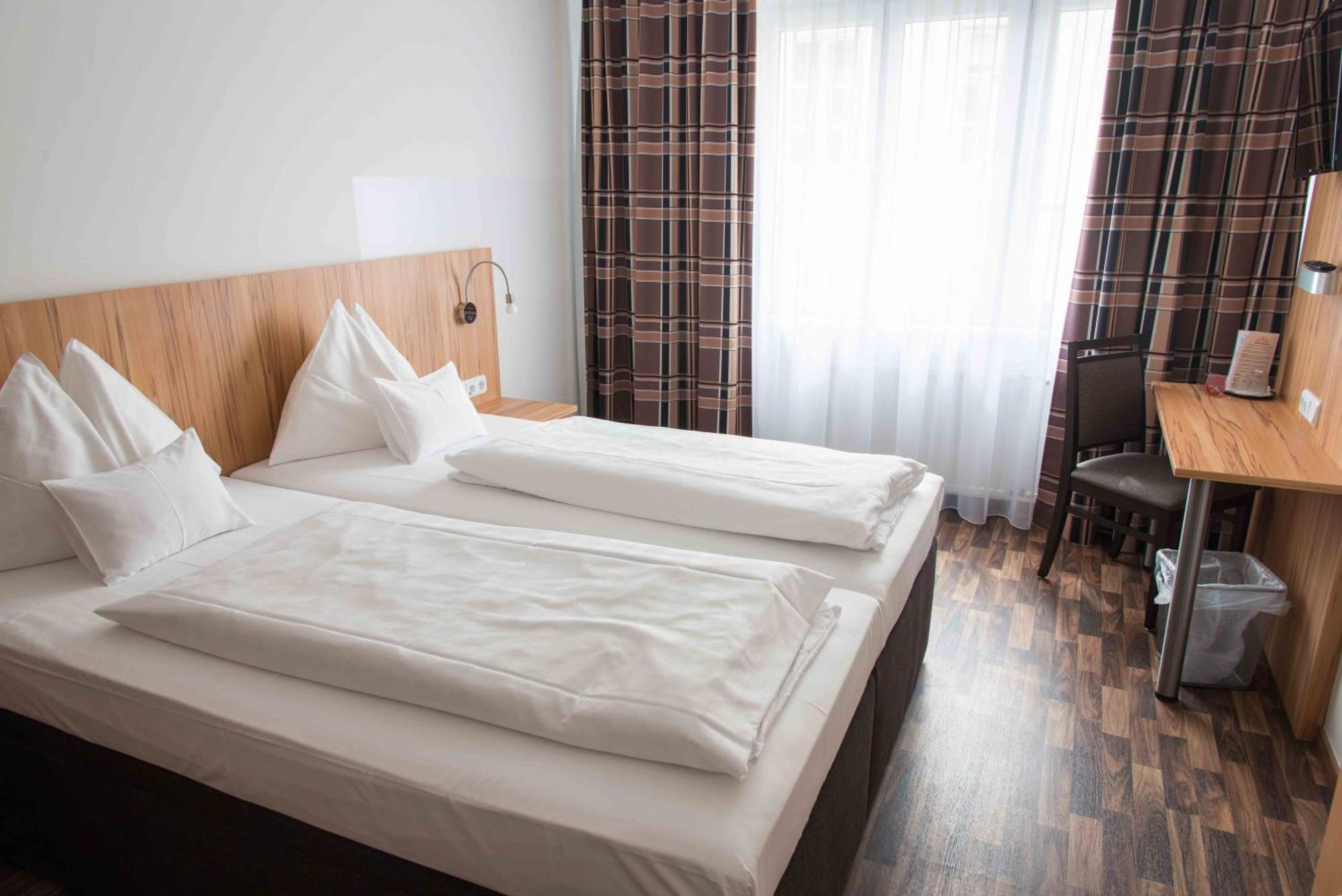 Double or Twin Room Shared Toilet