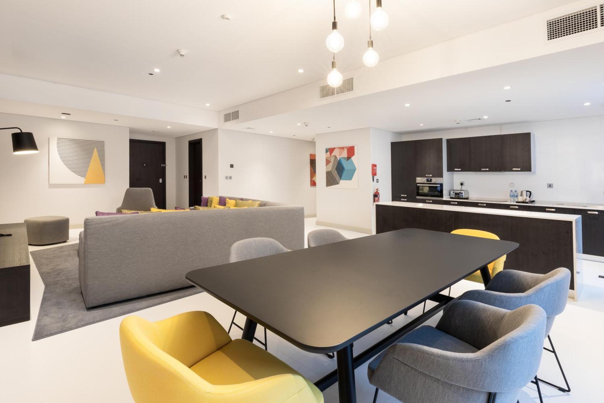 Urban Three Bedroom Apartment