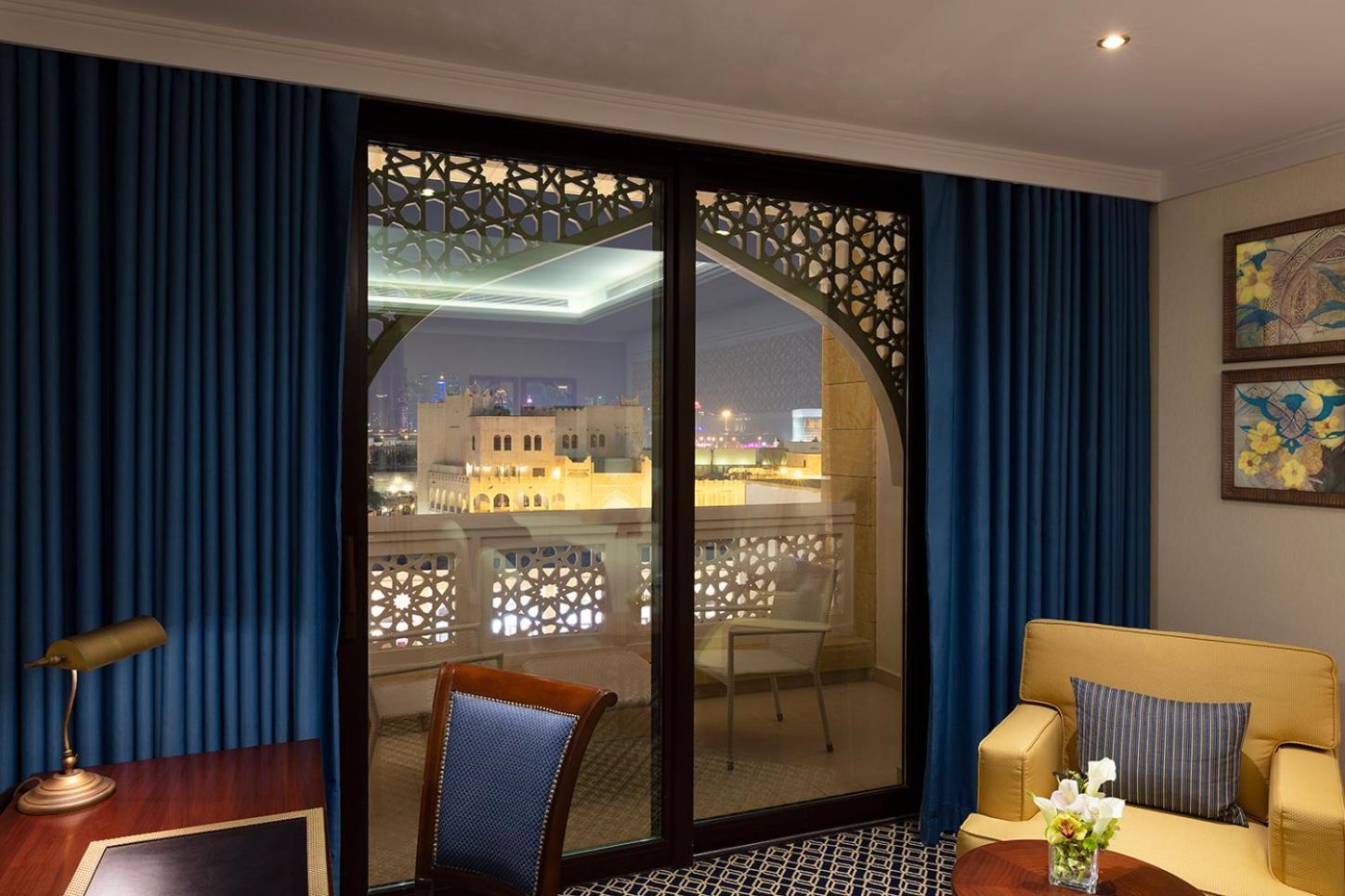 Deluxe Souq Piazza View Room