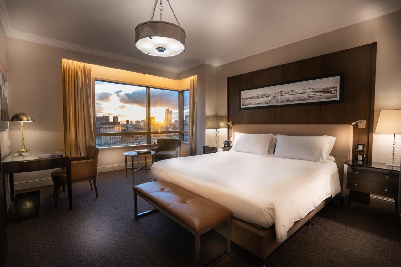 Deluxe Double or Twin Room City View