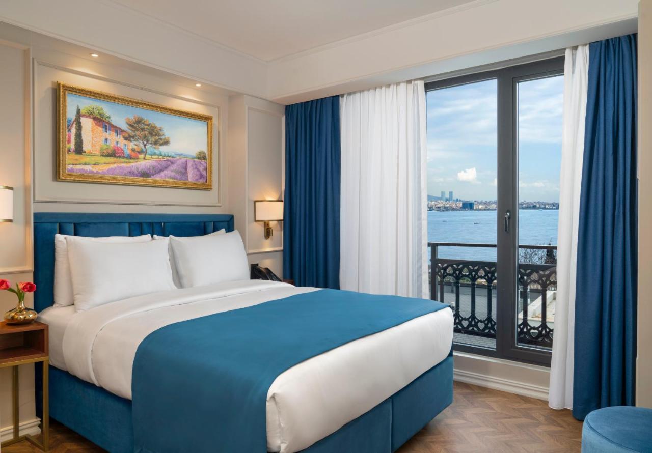 Standard Room with Sea View