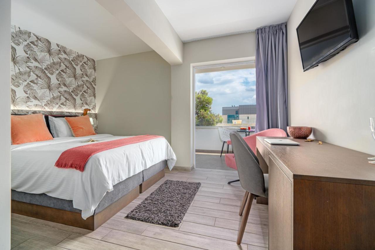 Superior Double Room Balcony & Side Sea View
