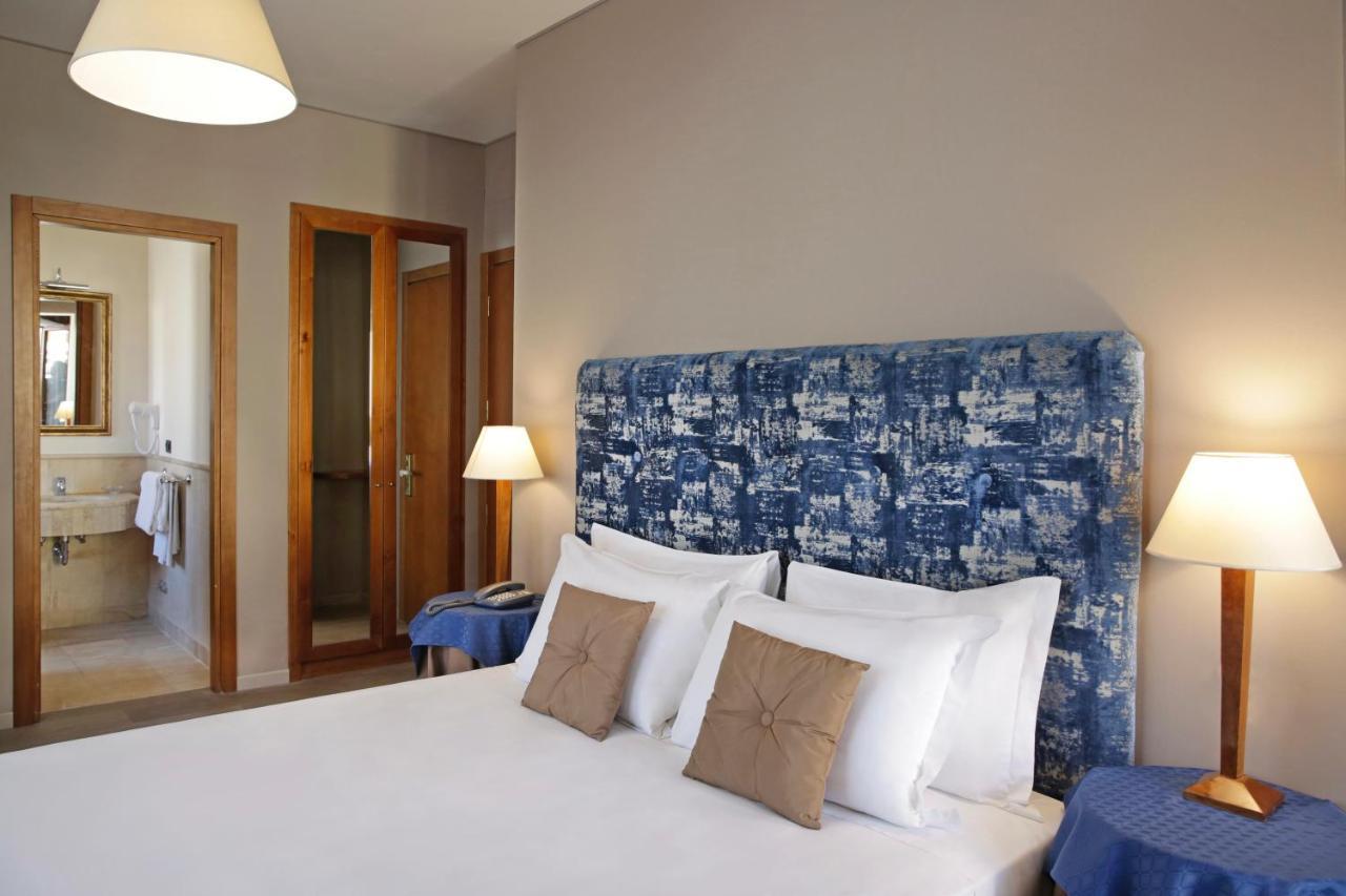 Deluxe Double or Twin Room Balcony