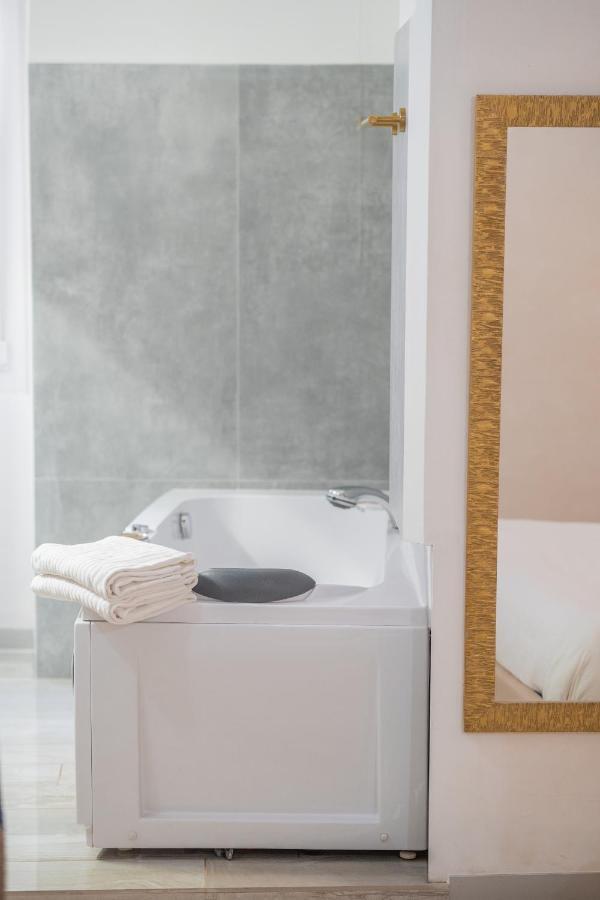 Superior Double Room Spa Bath