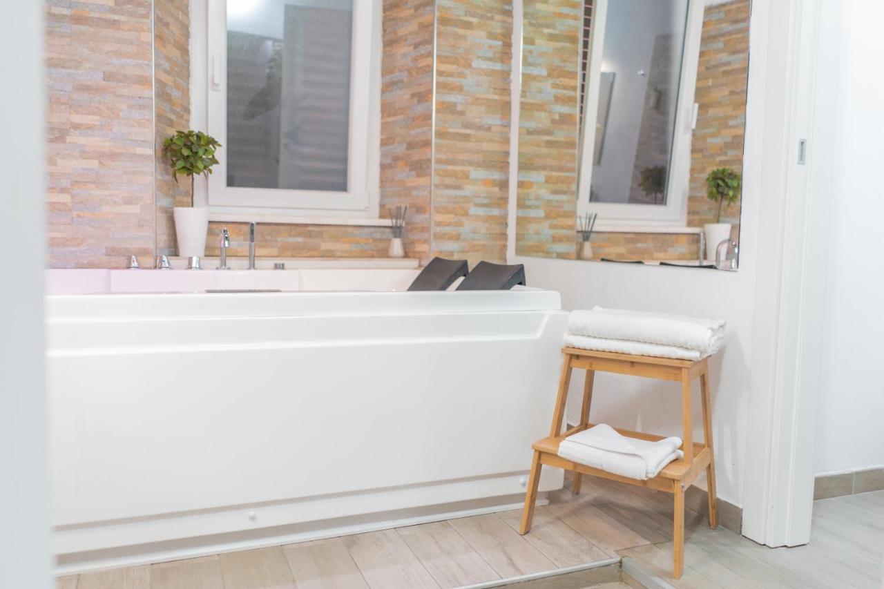 Double Room Spa Bath