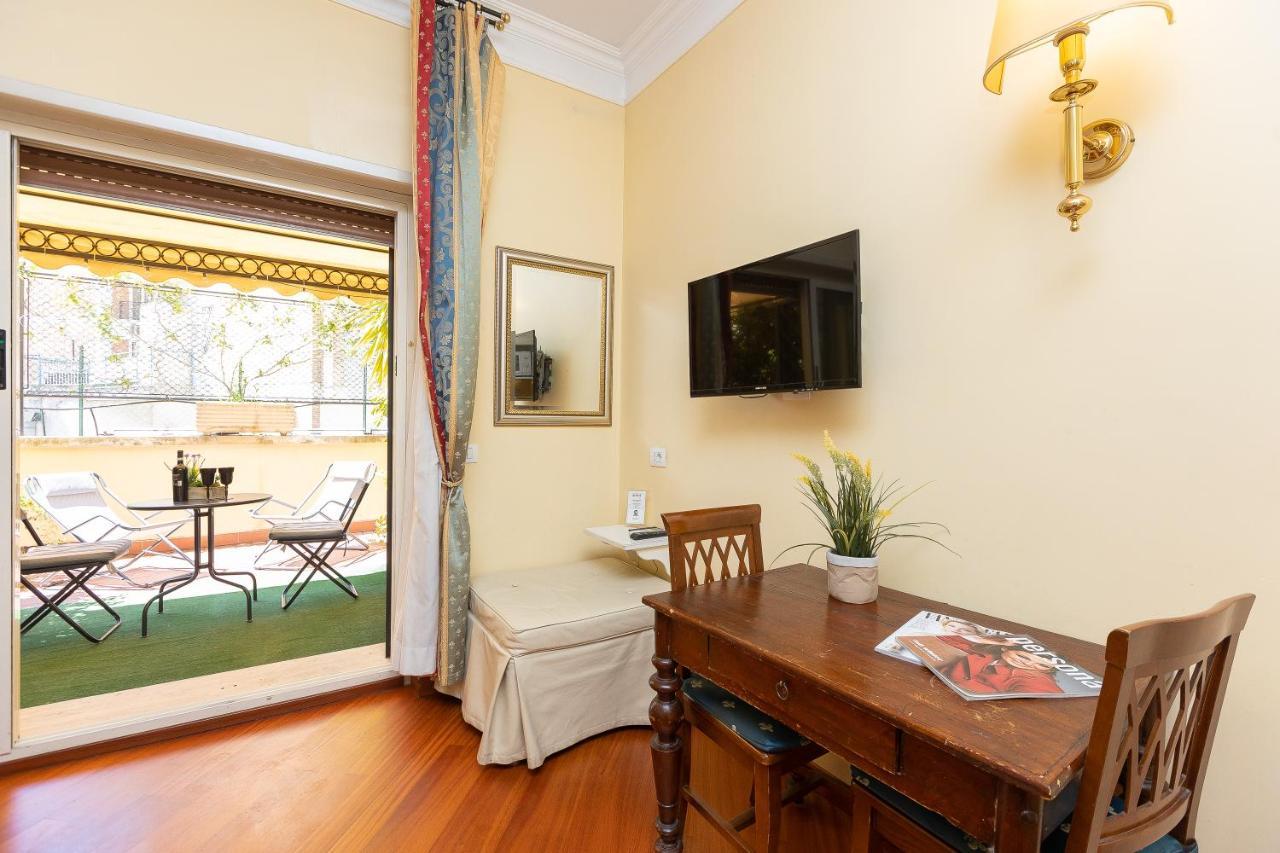 Superior Studio Terrace
