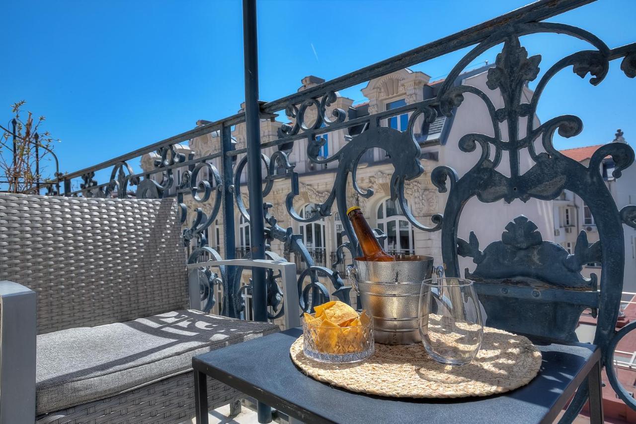 Apartment Balcony
