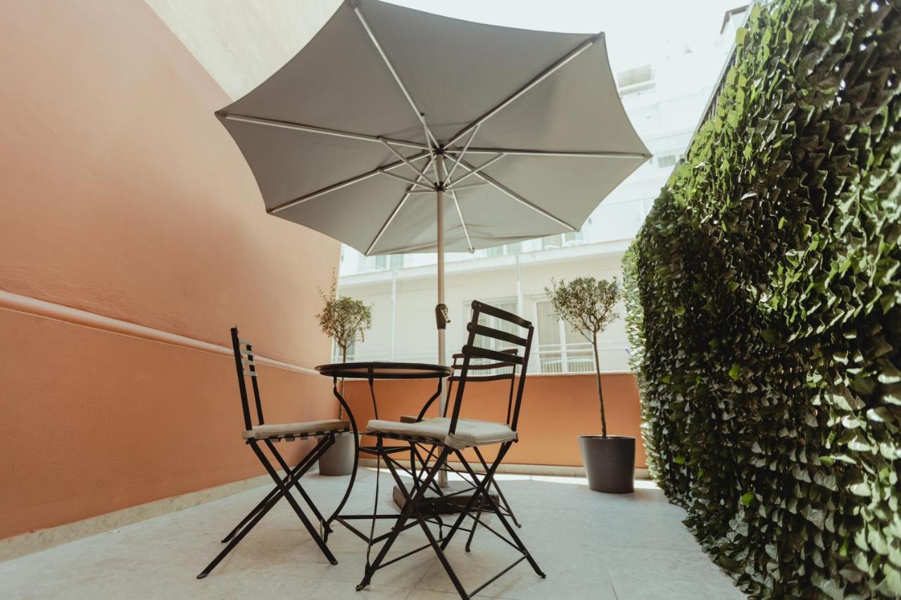 Triple Room Terrace