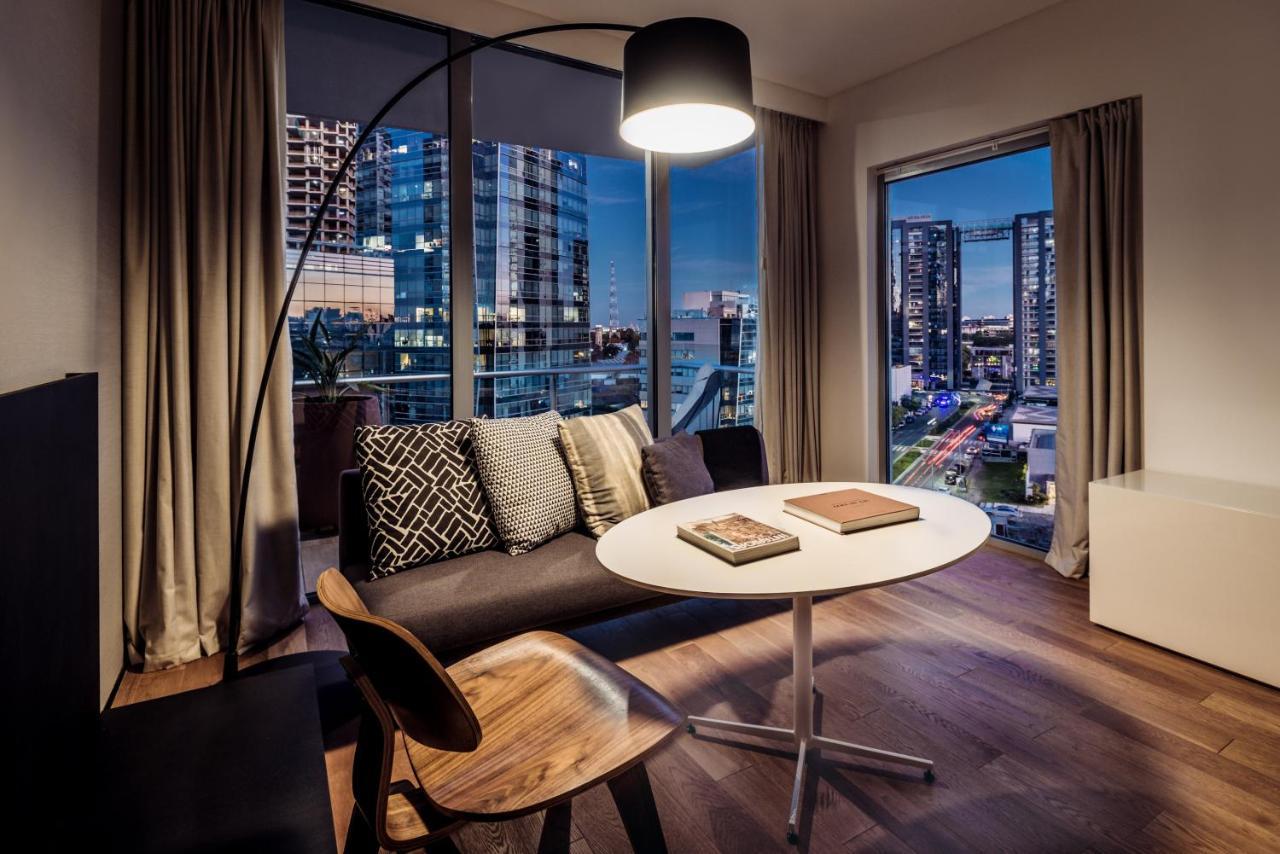 Superior Corner King Room