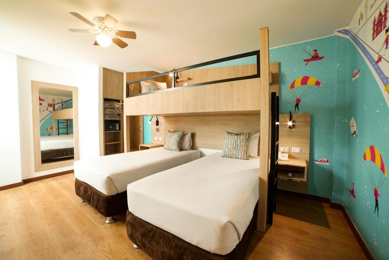Triple Room