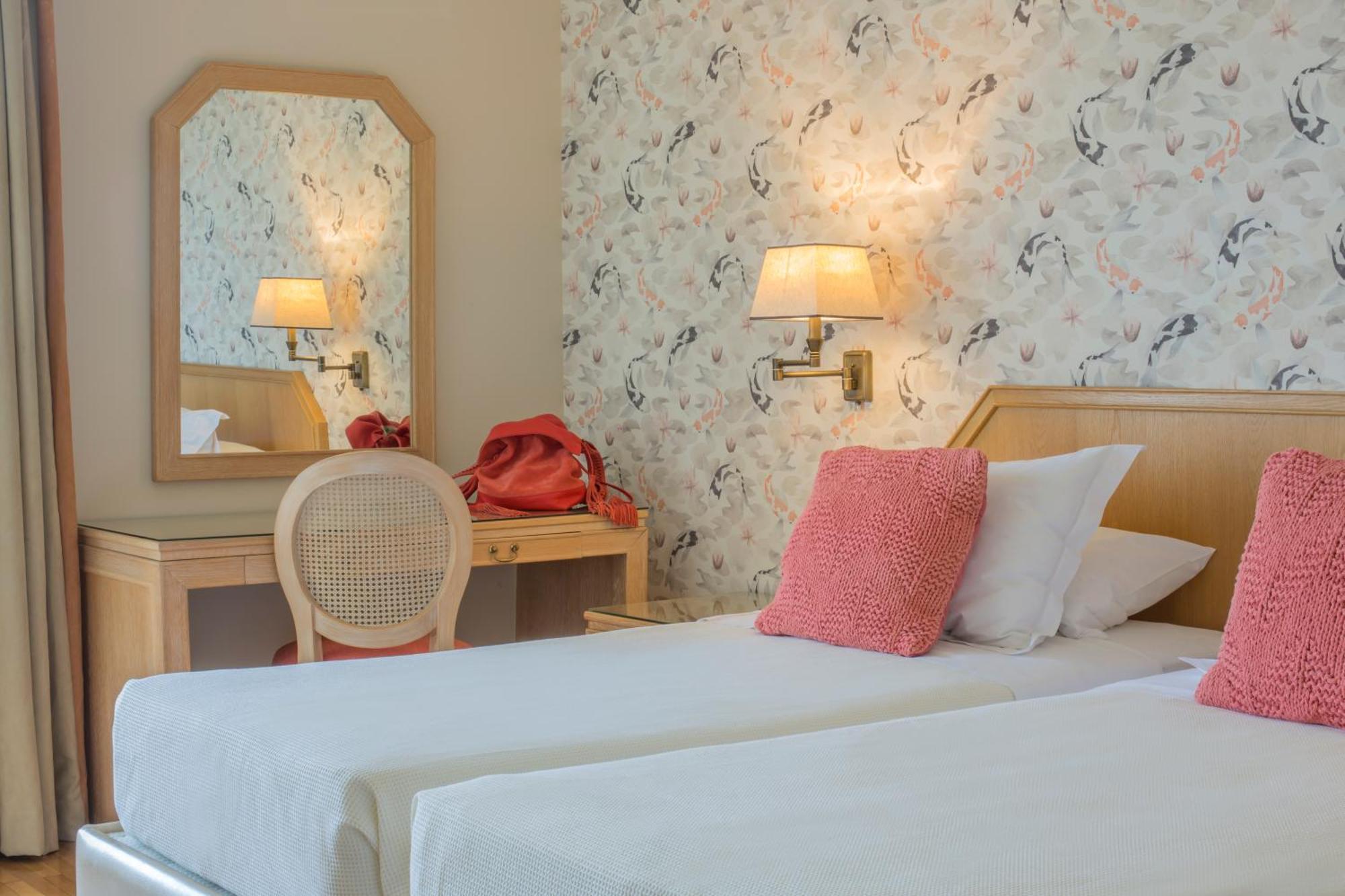 Two Bedroom Apartment Lycabettus Hill View
