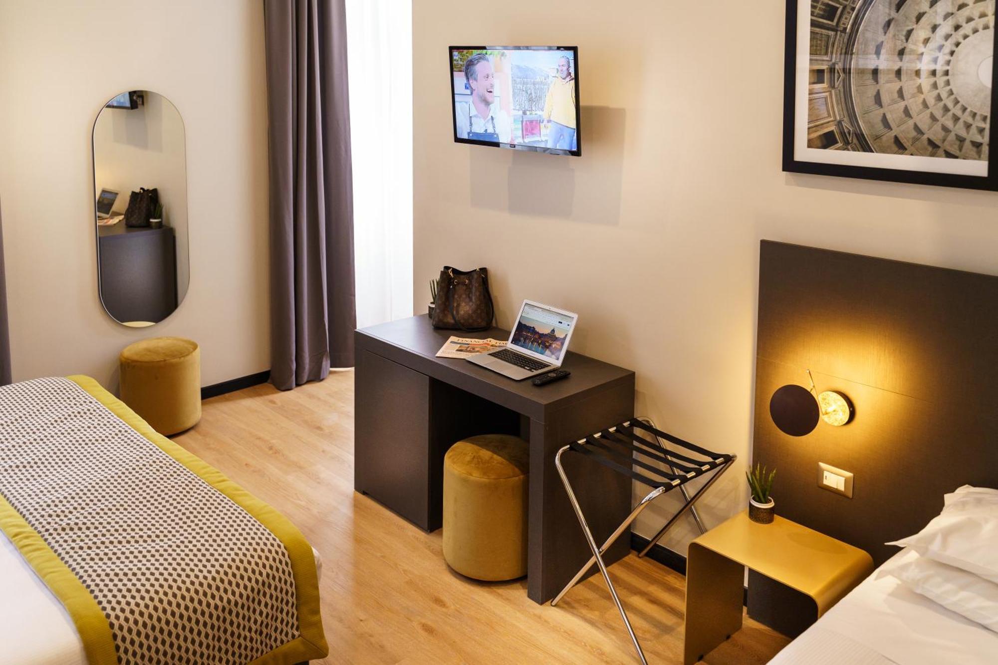 Deluxe Triple Room