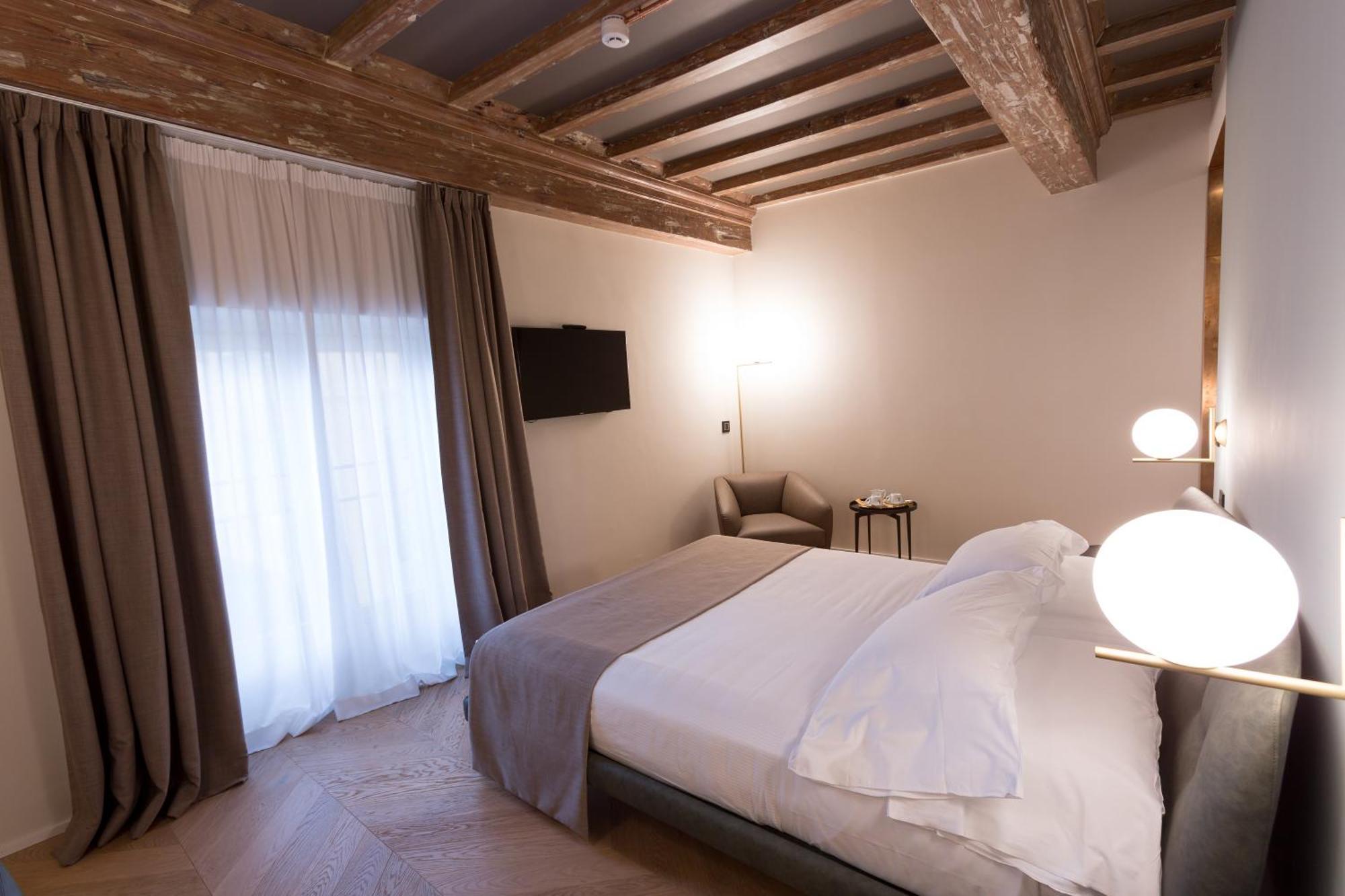 Premium Triple Room