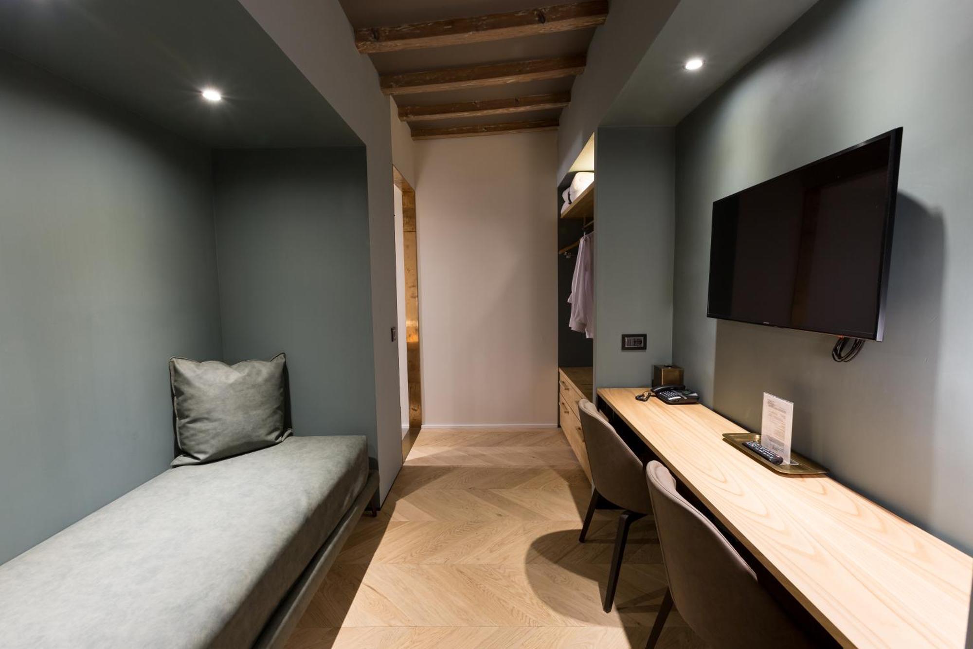 Premium Triple Room