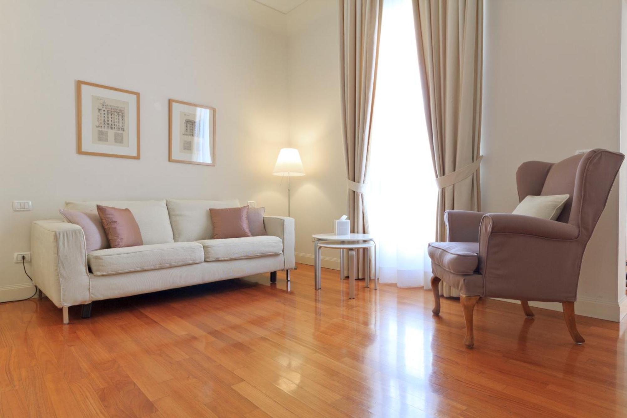 Top Floor Grand Suite