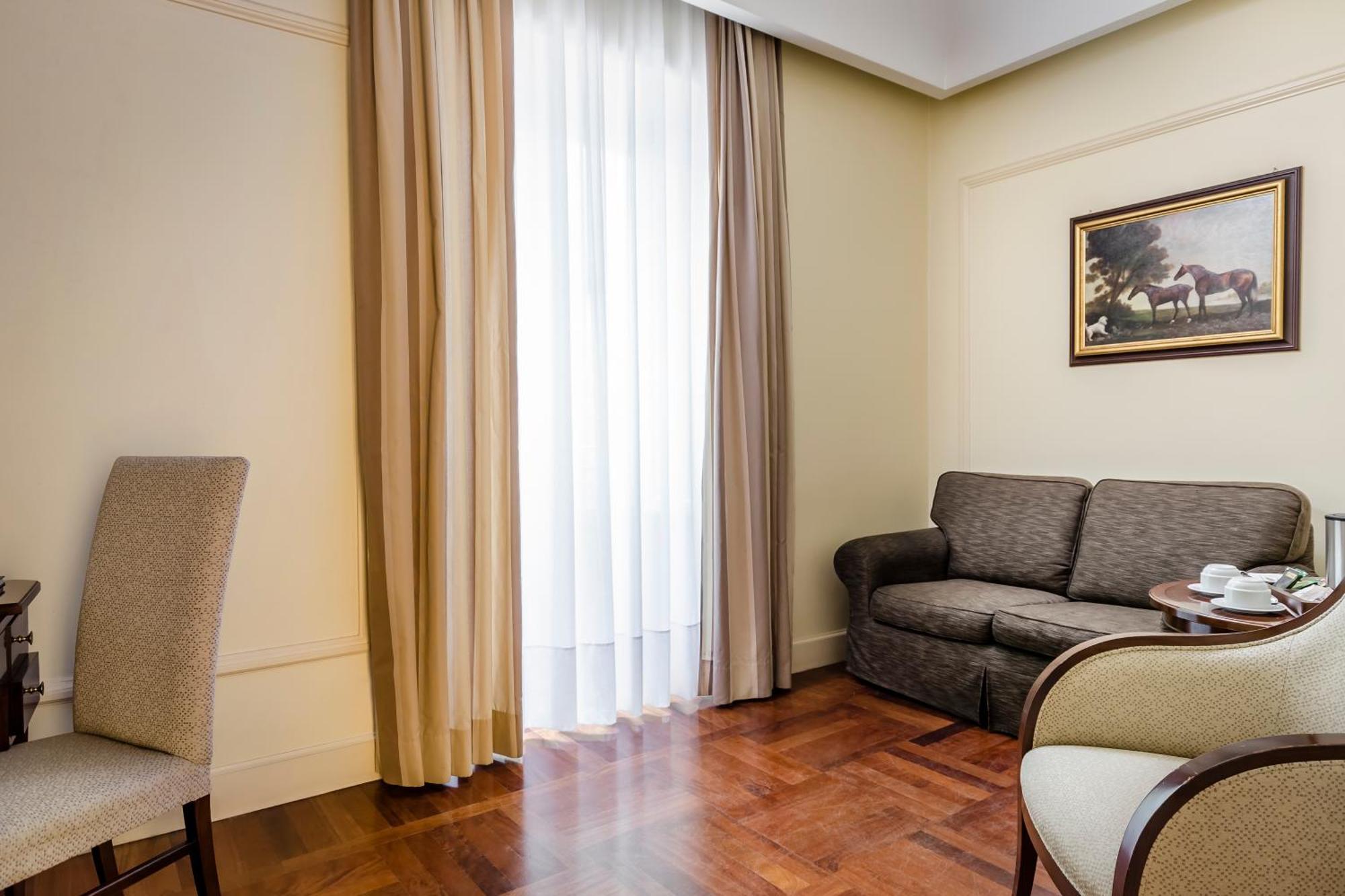 Junior Suite
