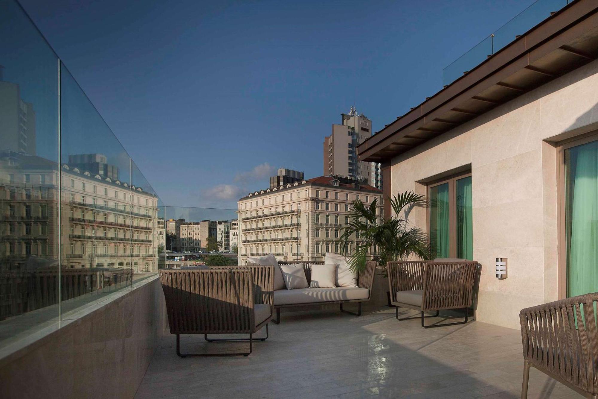 Suite with Golden Horn View and Terrace
