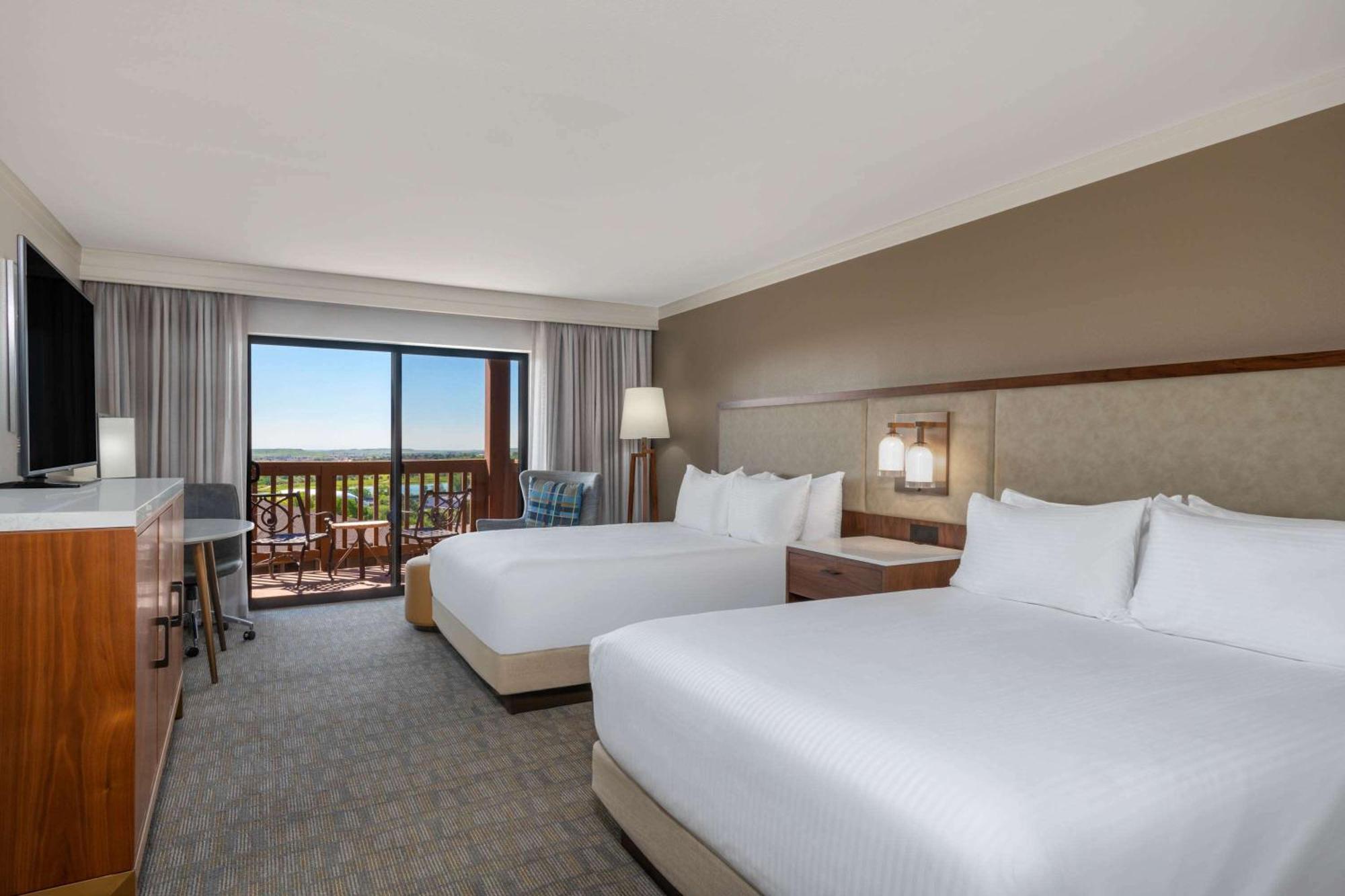 Queen Room Two Queen Beds Accessible Tub Disability Access