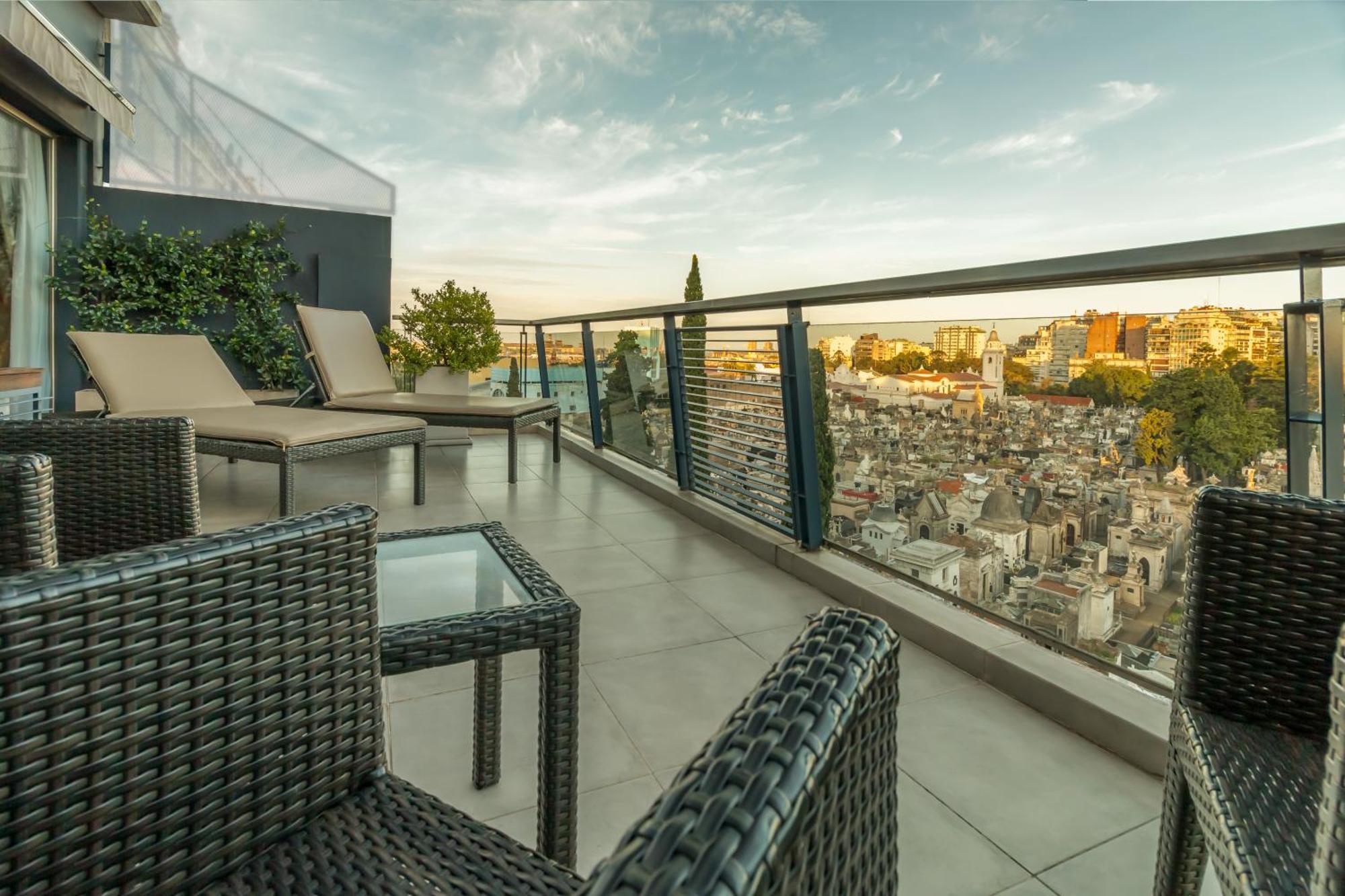 Suite City View