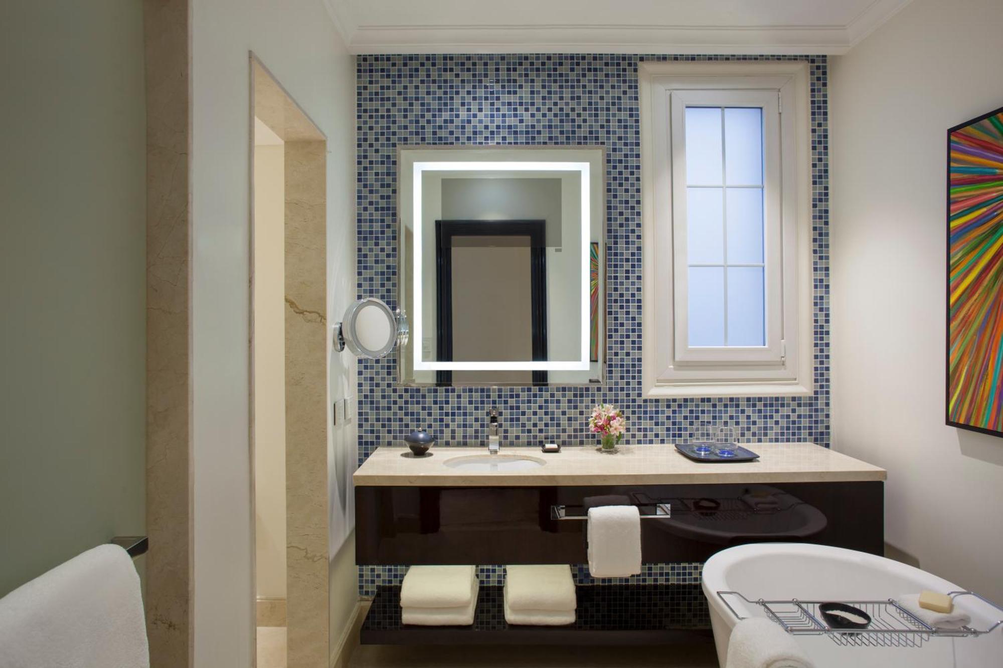 Twin Room City View