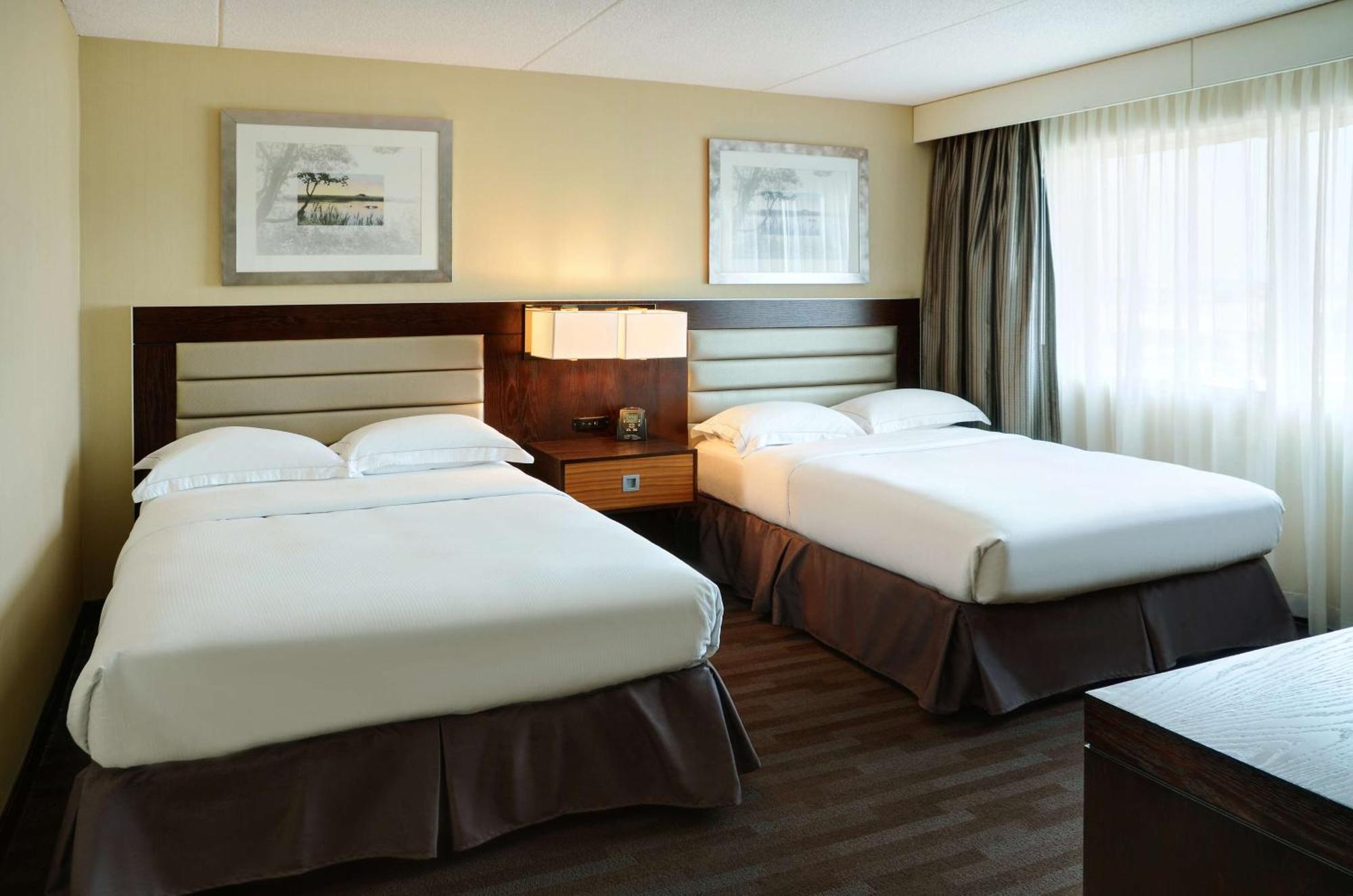 One-Bedroom Suite with Two Double Beds