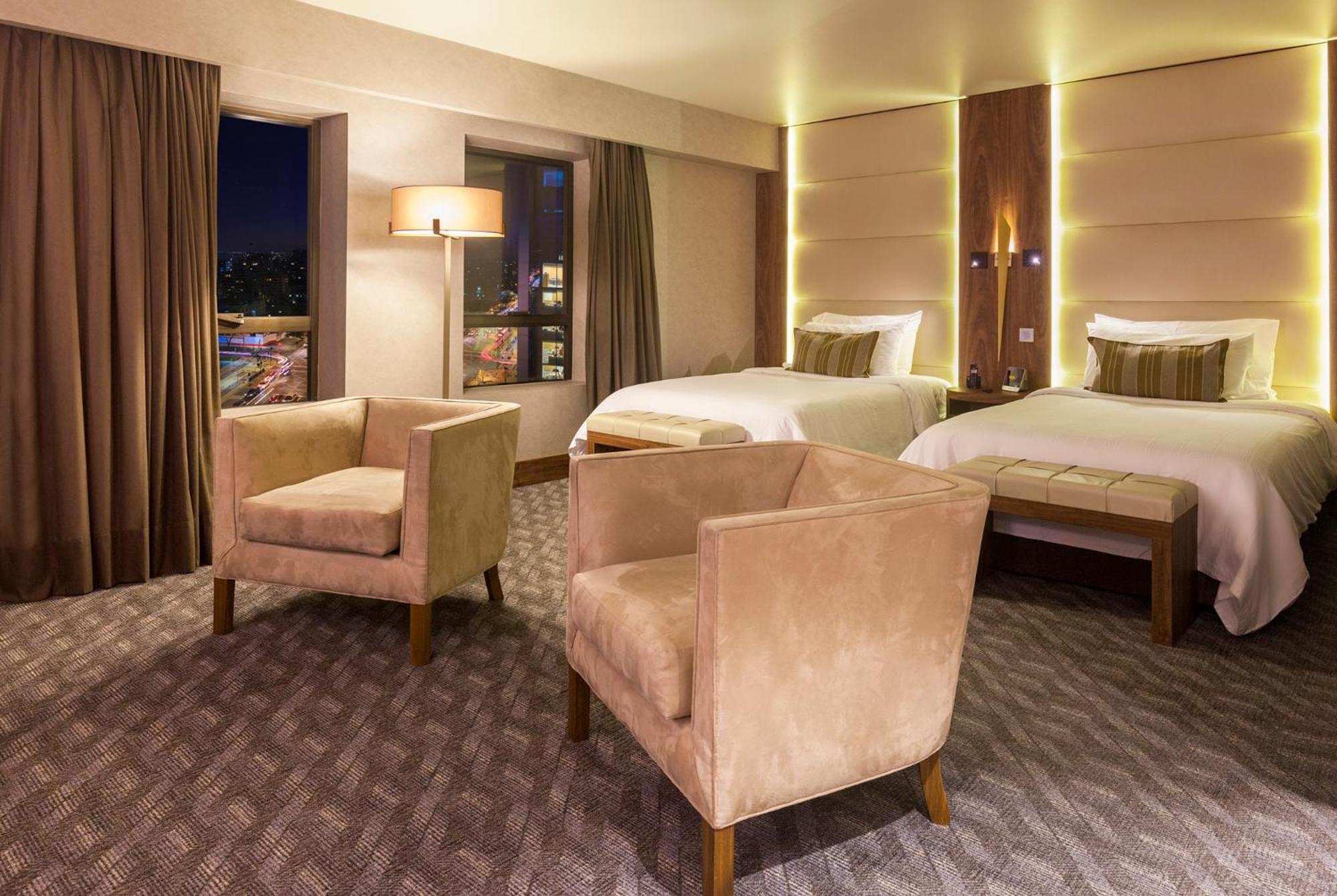 Deluxe Twin Room