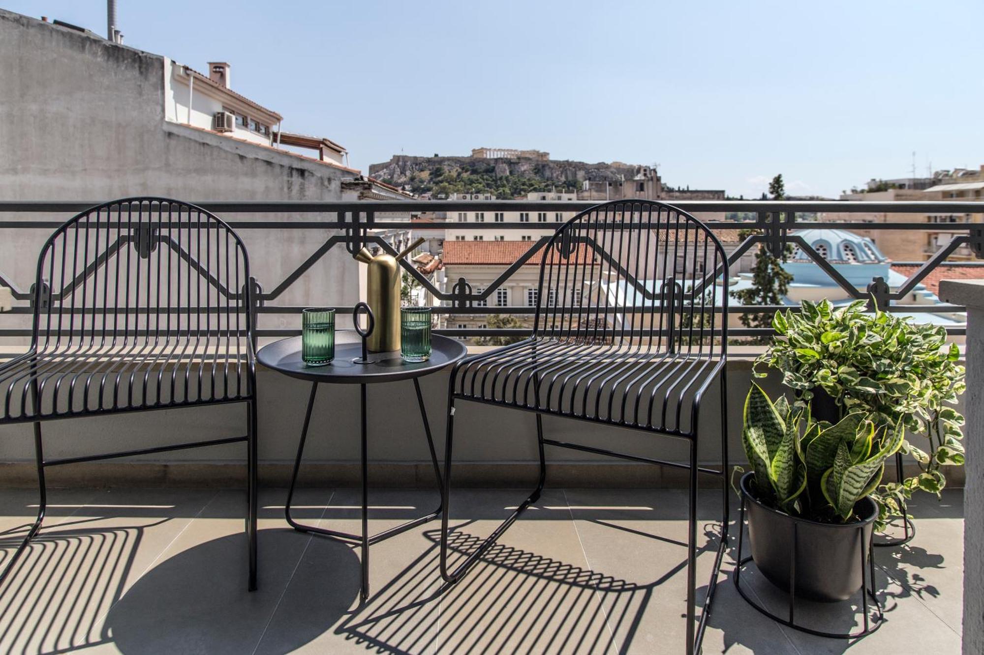 Perianth Suite Acropolis View